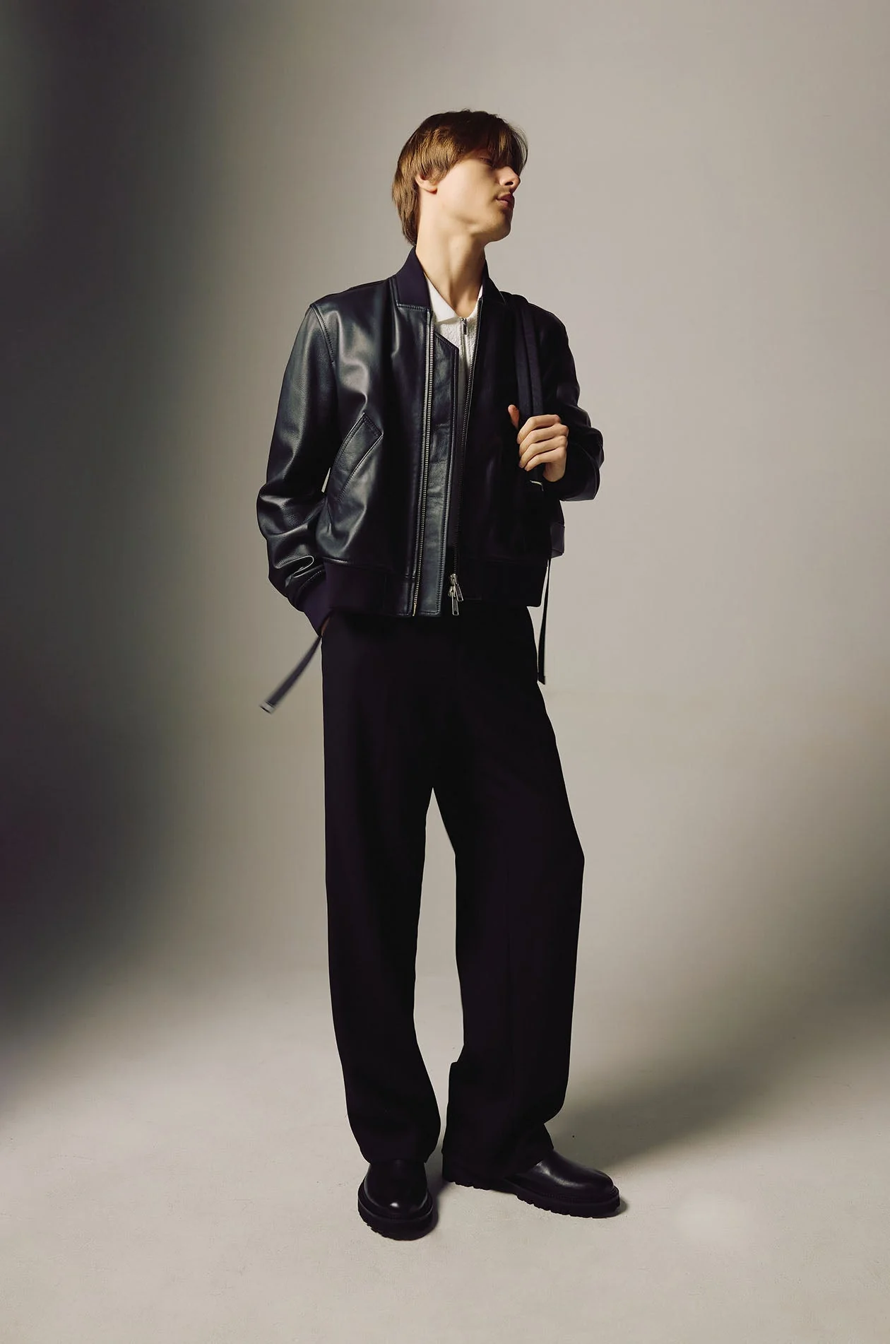 Zipper Leather Bomber Jacket - Image 3