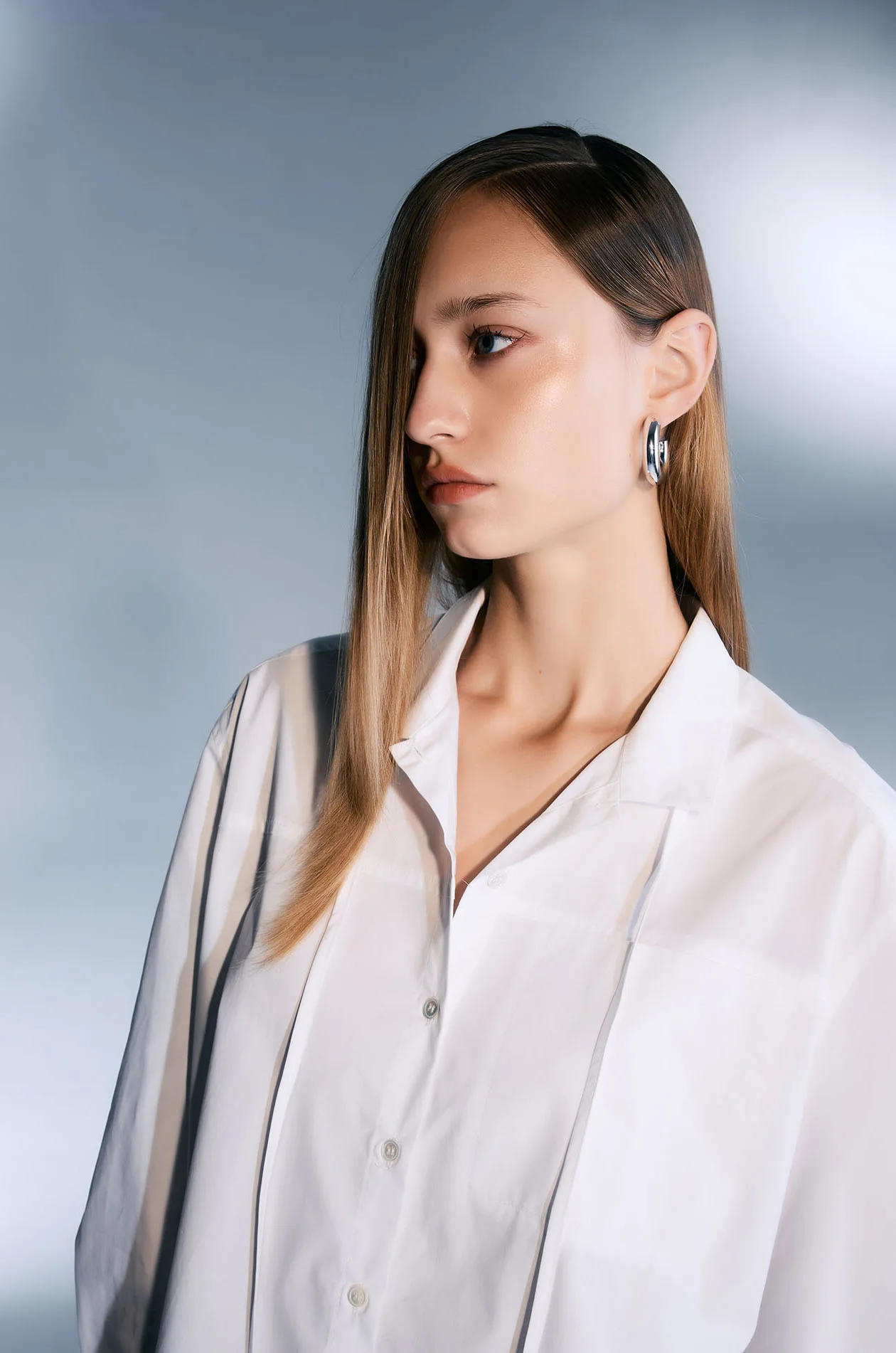 Spaghetti-Tie Collar Shirt with TunTun - Image 4