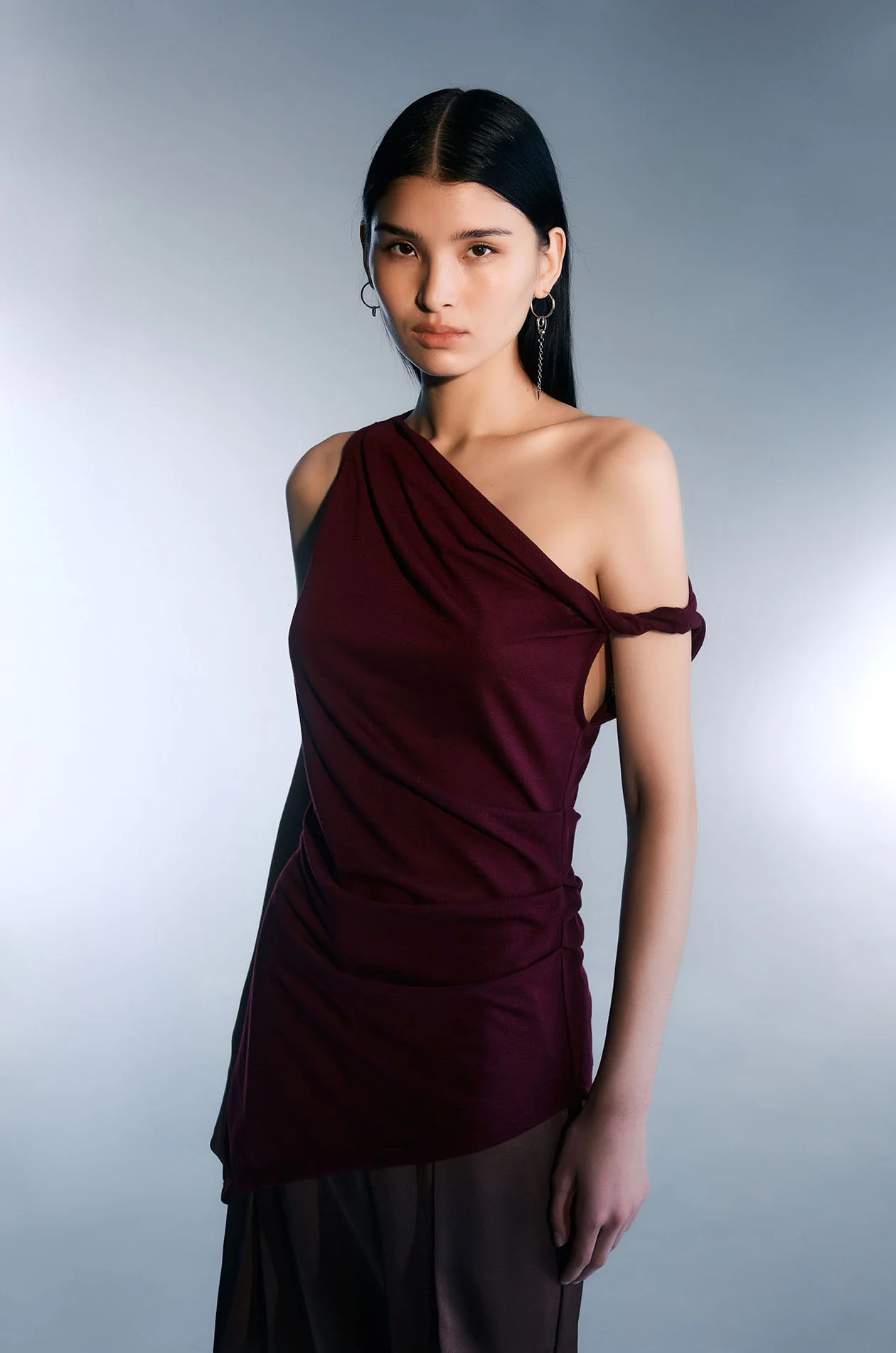Asymmetric Top with TunTun - Image 10