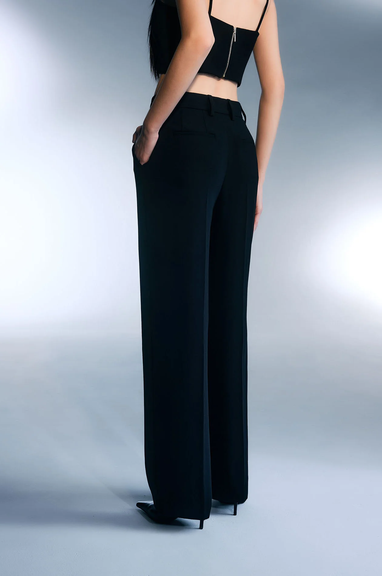 Straight Leg Creased Pants with TunTun - Image 3