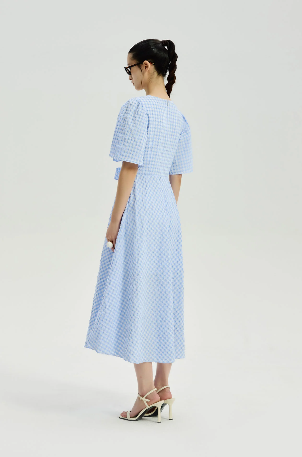 Crinkled Gingham Midi Dress - Image 6