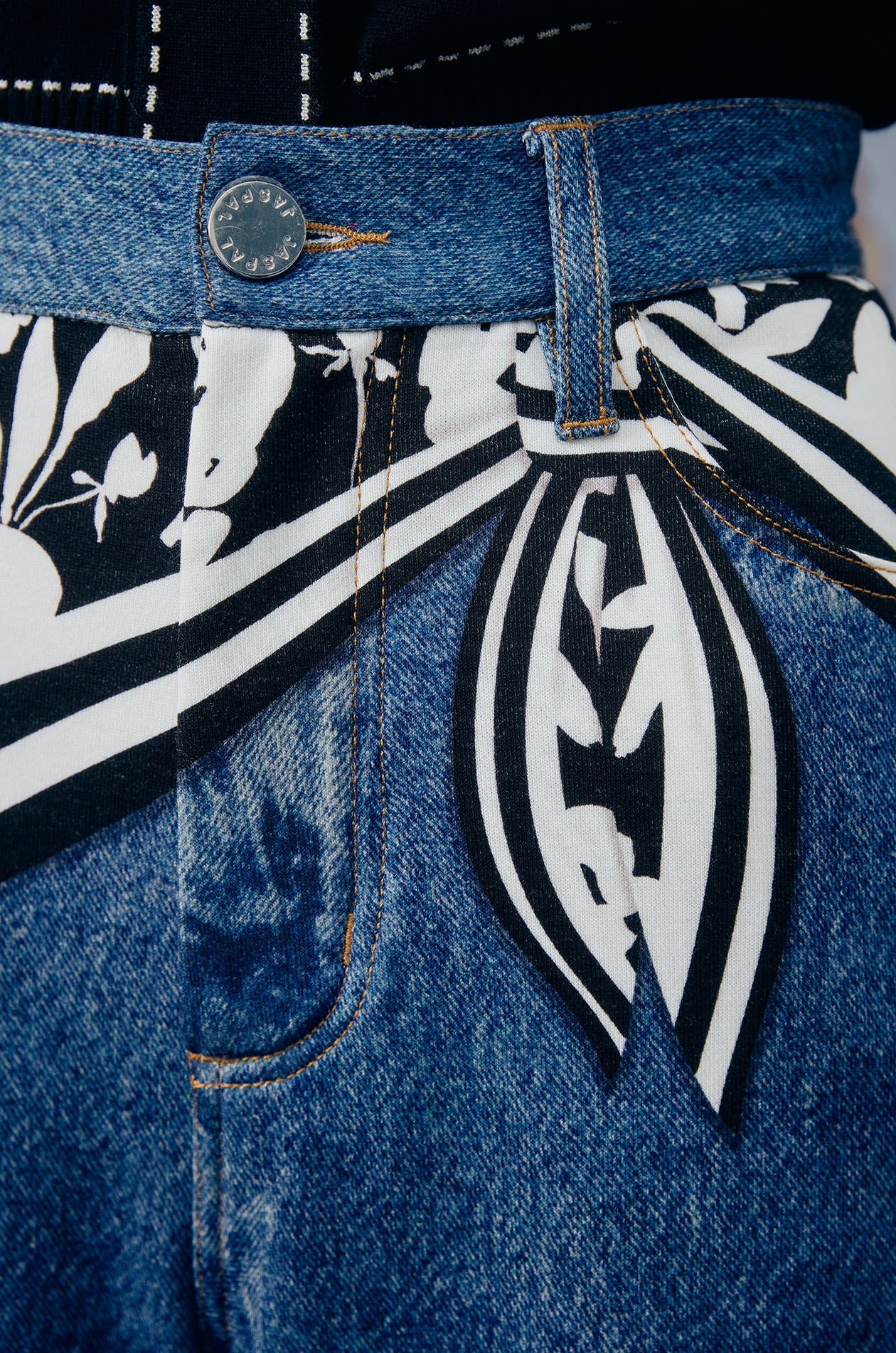 Scarf-Printed Jeans - Image 3