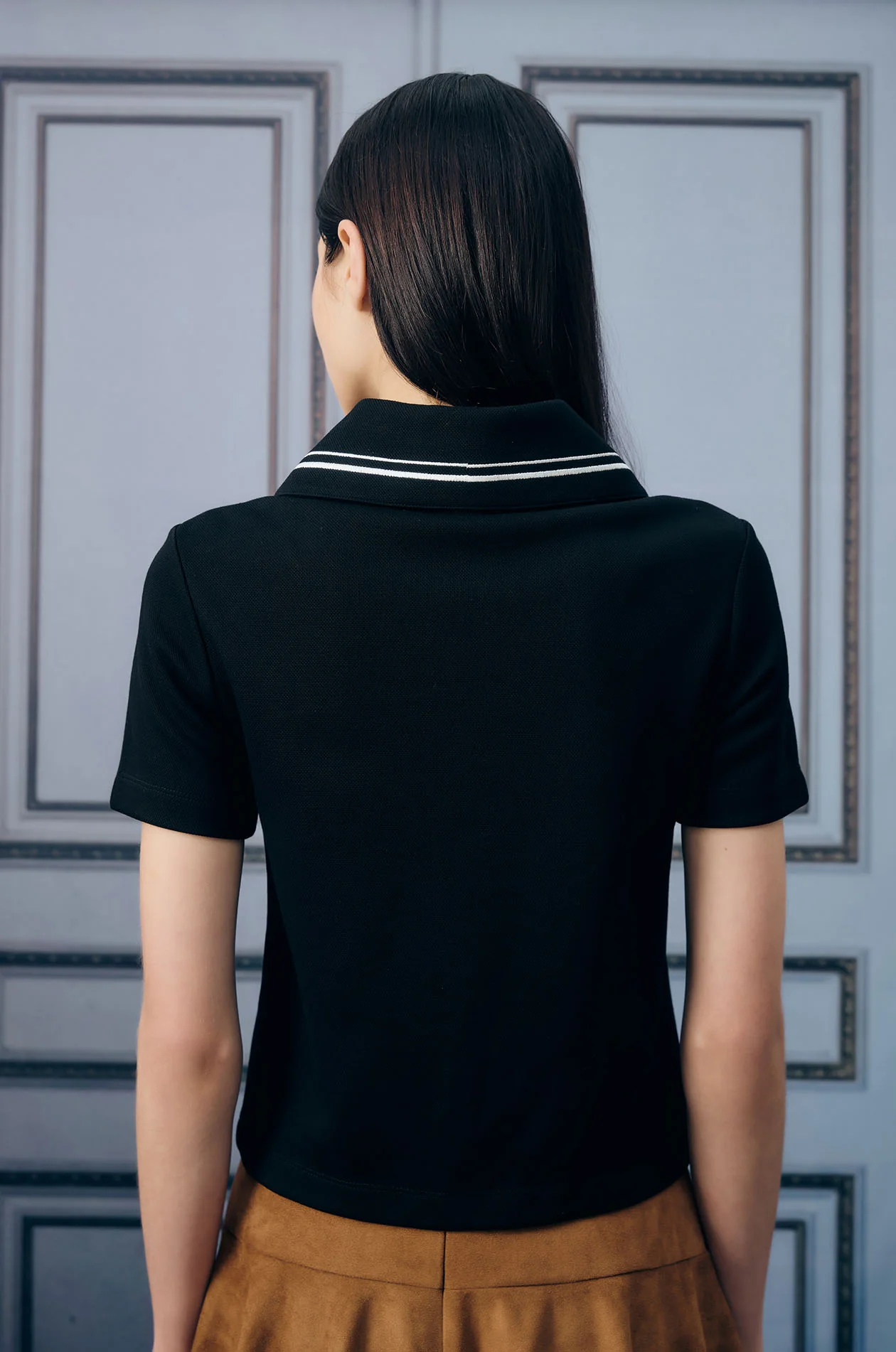 Oversized Collar Polo Shirt - Image 4