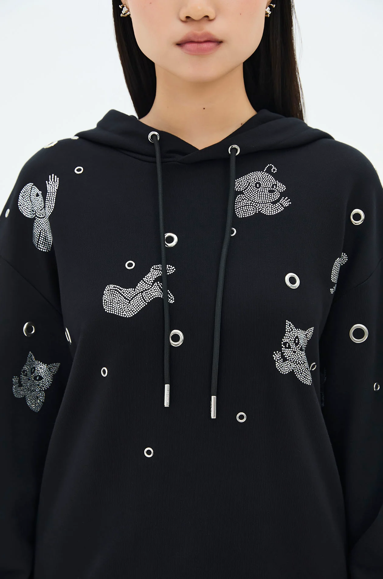 Embellished Hoodie with Gongkan - Image 3