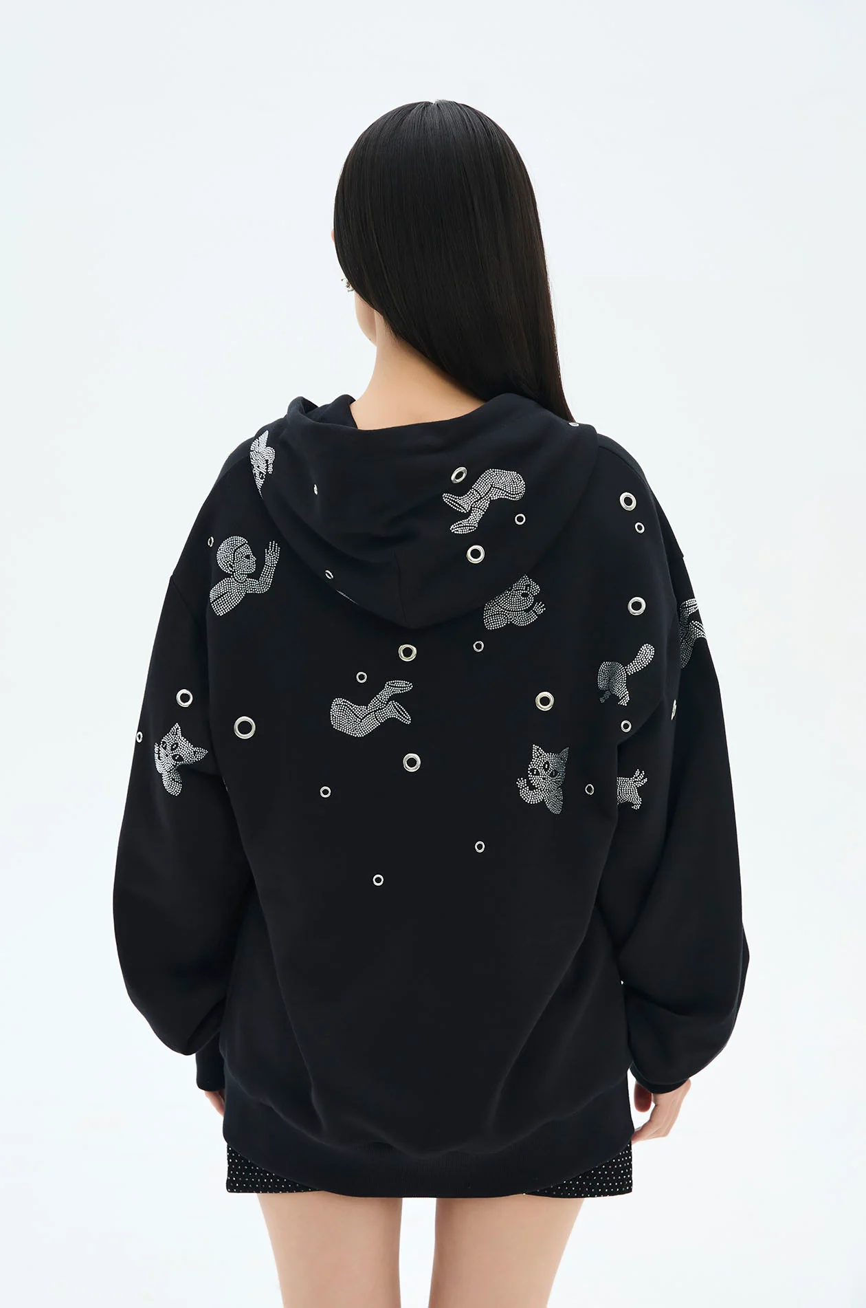 Embellished Hoodie with Gongkan - Image 7