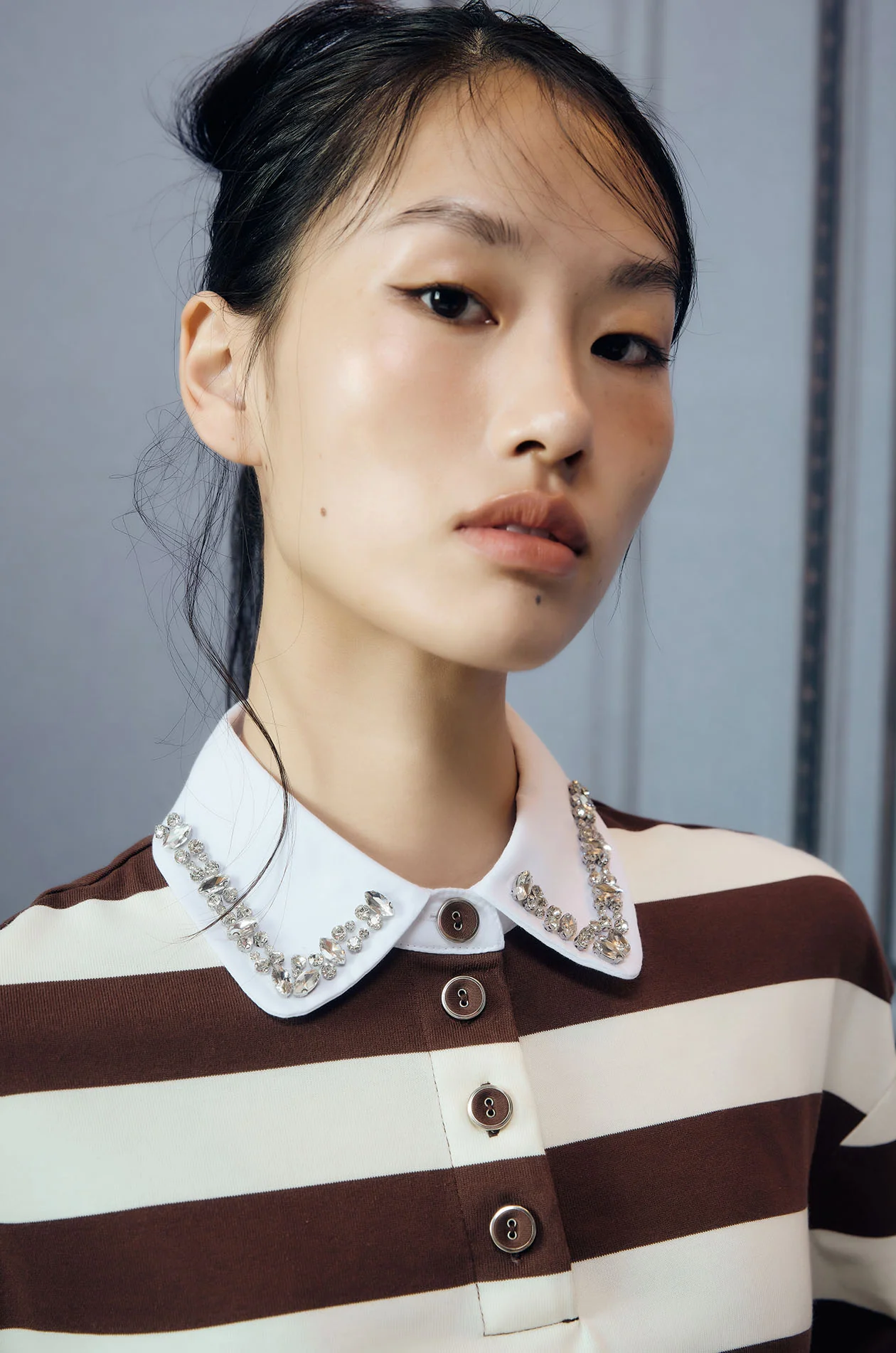 Tie-Hem Cropped Polo Shirt - Image 7