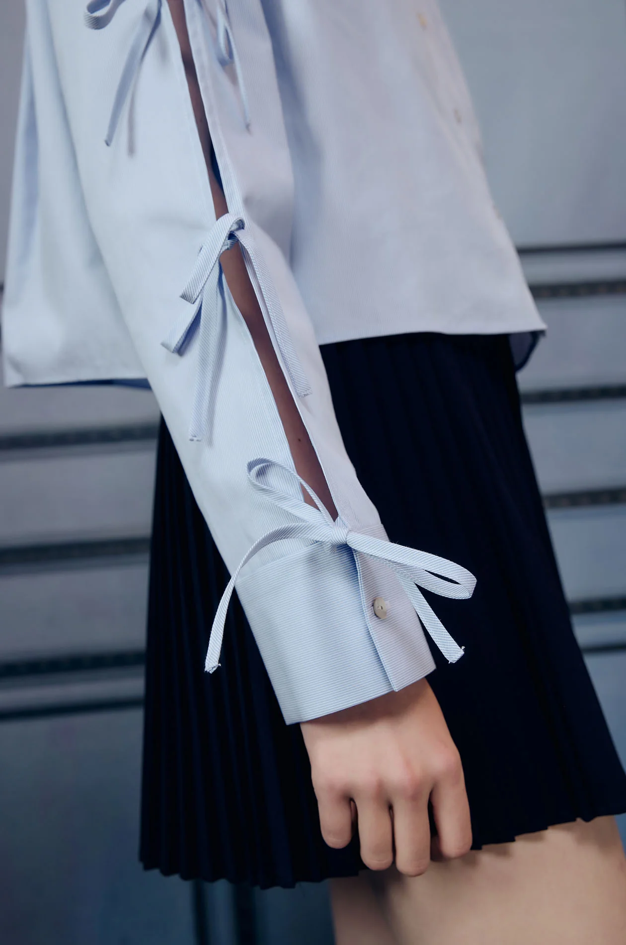 Ribbon Sleeve Boxy Shirt - Image 3