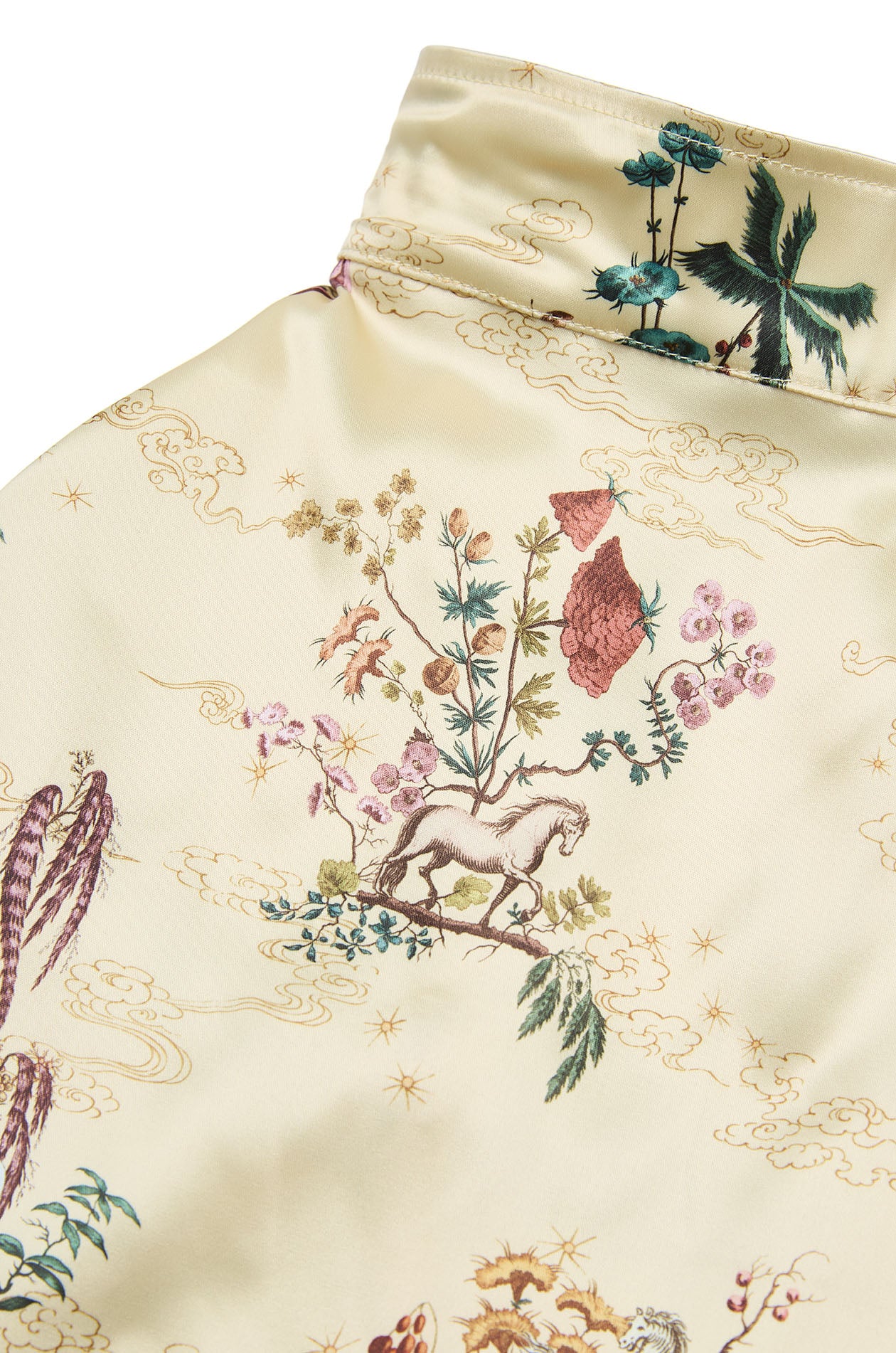 Yellow Motif Printed Satin Pet Cloth - Image 8