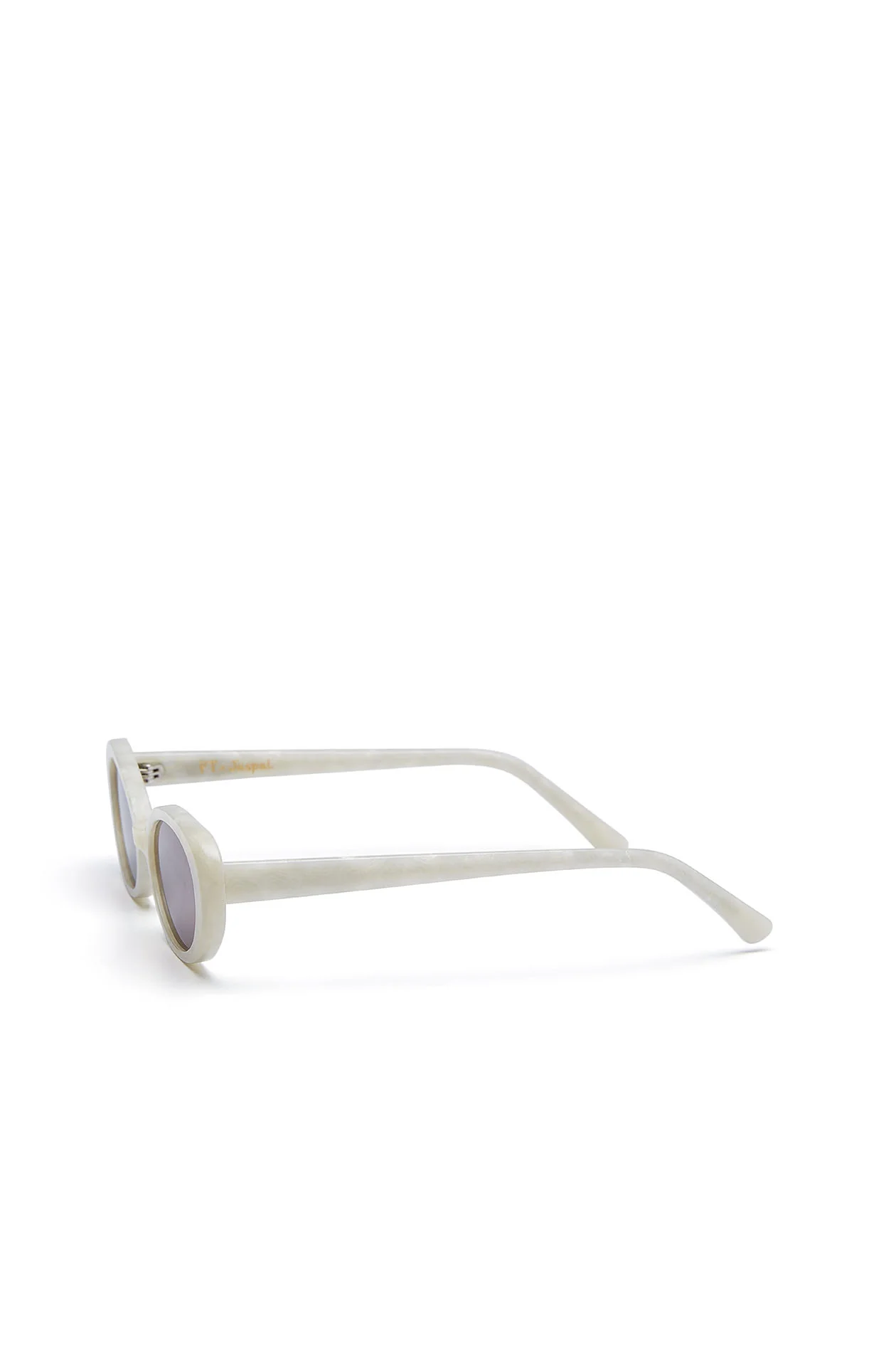 Classic Oval Sunglasses - Image 3