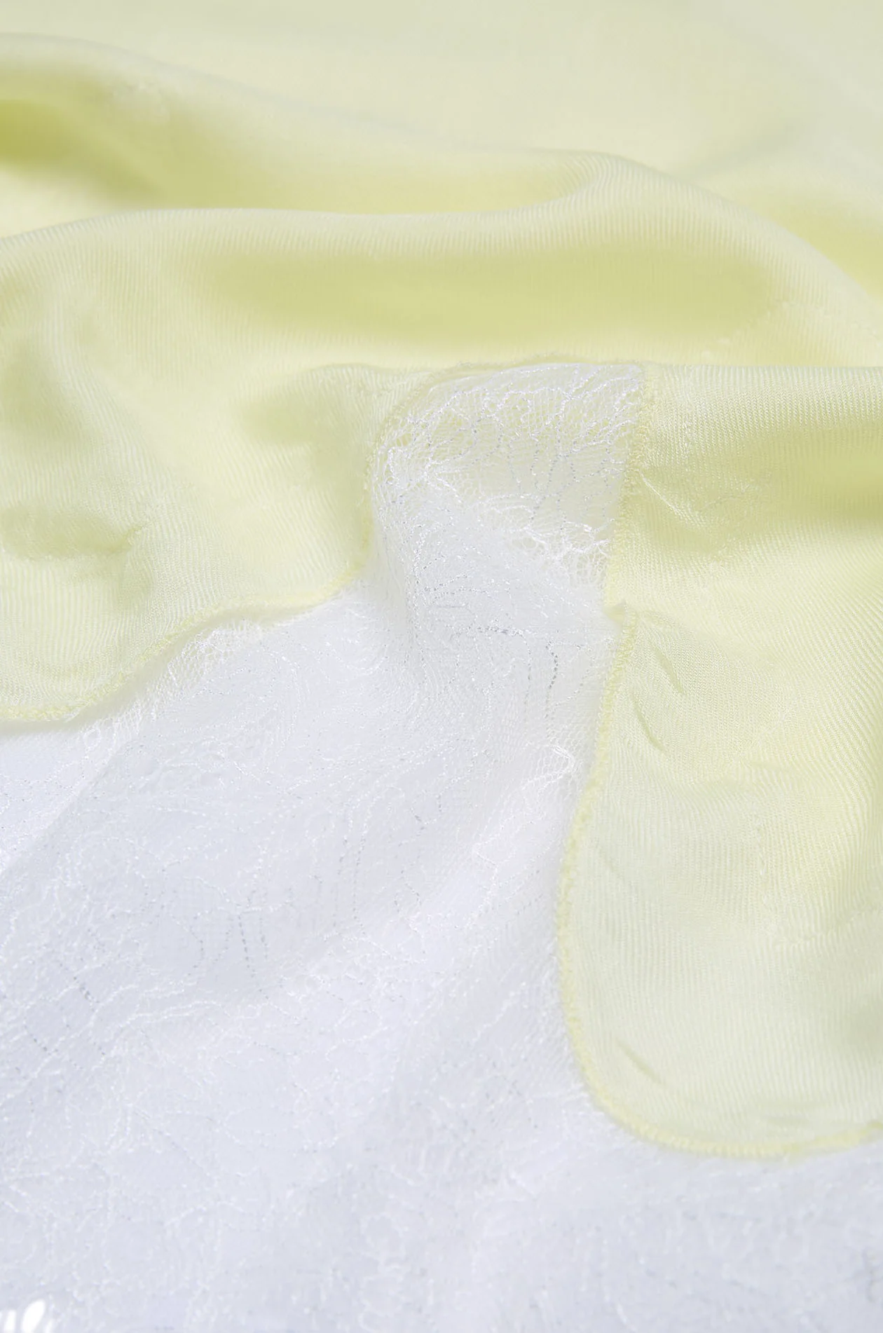 Lace Trim Scarf - Image 4
