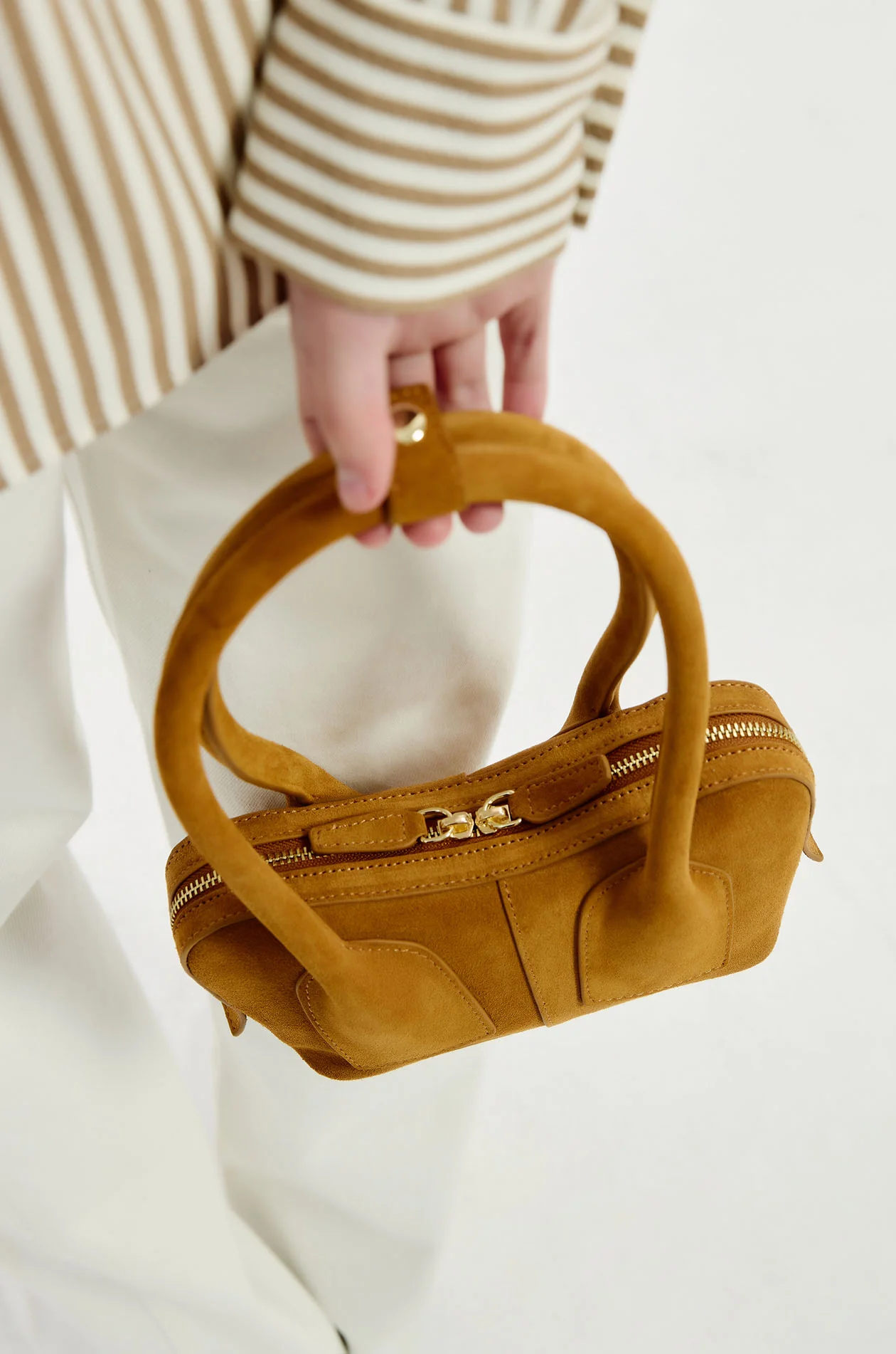 Mini Echo Bag in Leather - Image 4