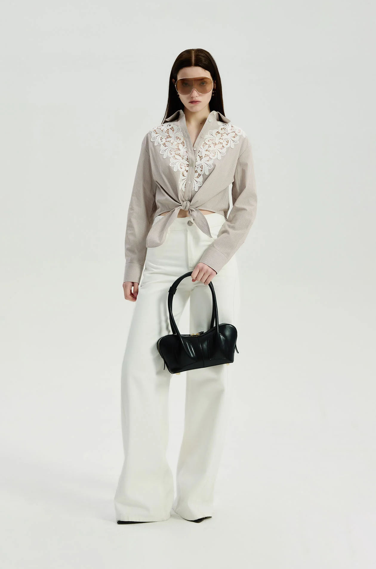 Echo Bag in Leather - Image 5
