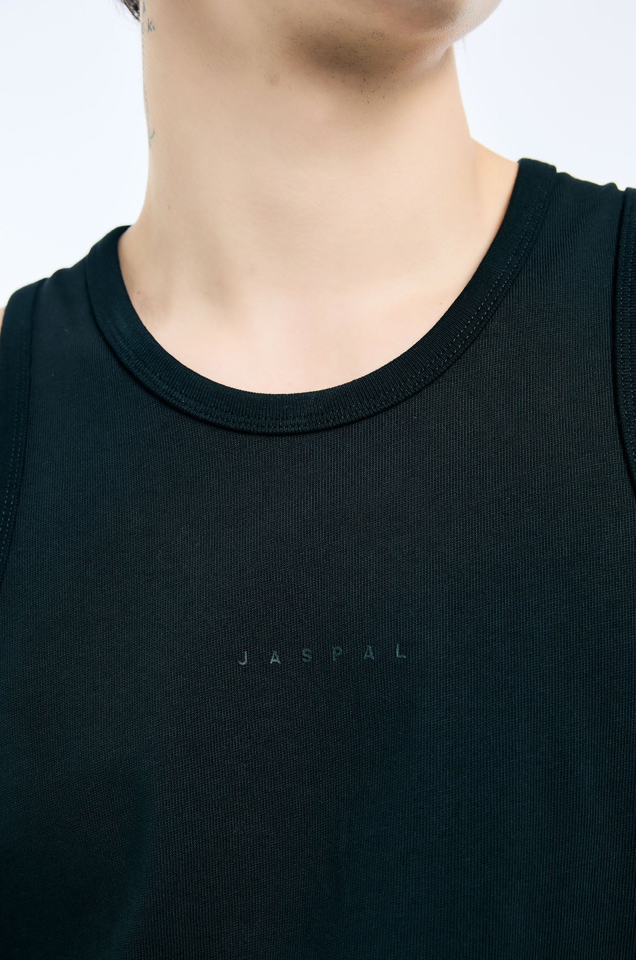 Basic Tank Top - Image 4