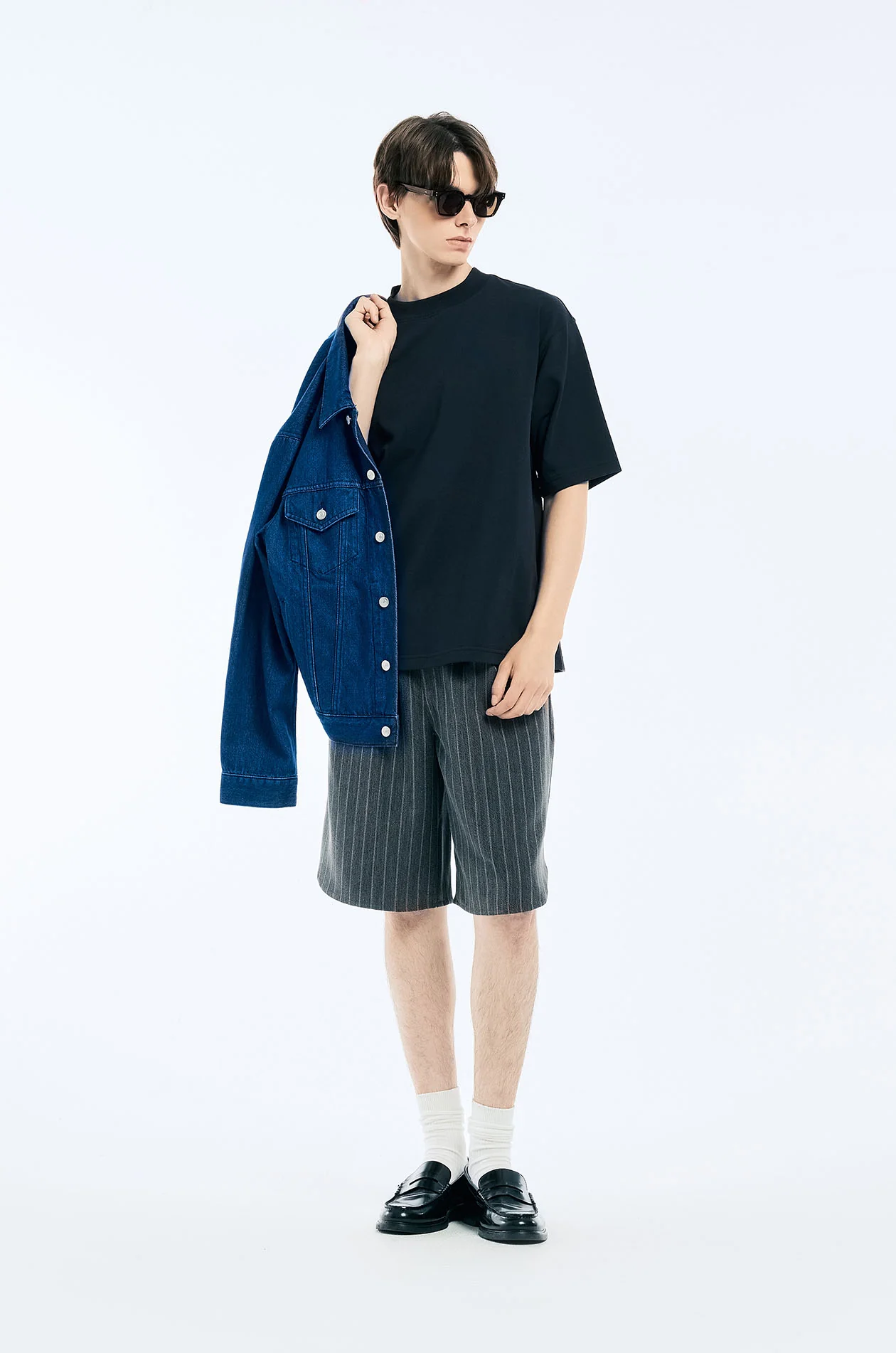 Classic Oversized T-Shirt - Image 5