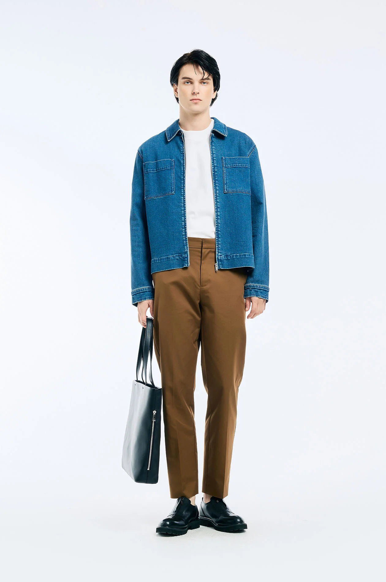 Classic Oversized T-Shirt - Image 6