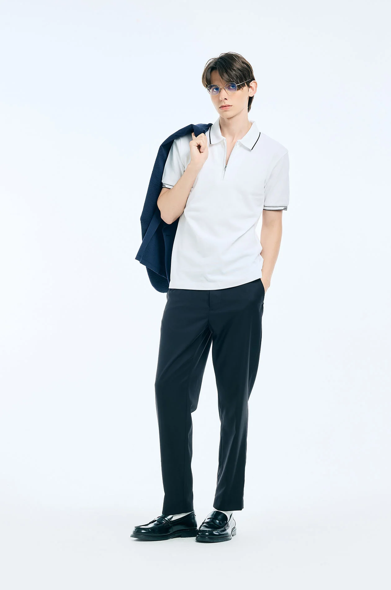 Texture-Collar Zipper Polo Shirt - Image 12