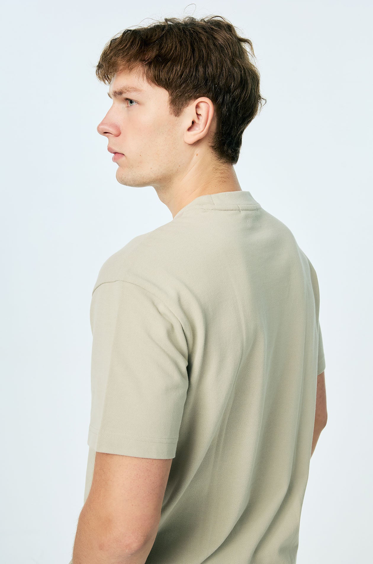 Color-Block Relaxed T-Shirt - Image 7