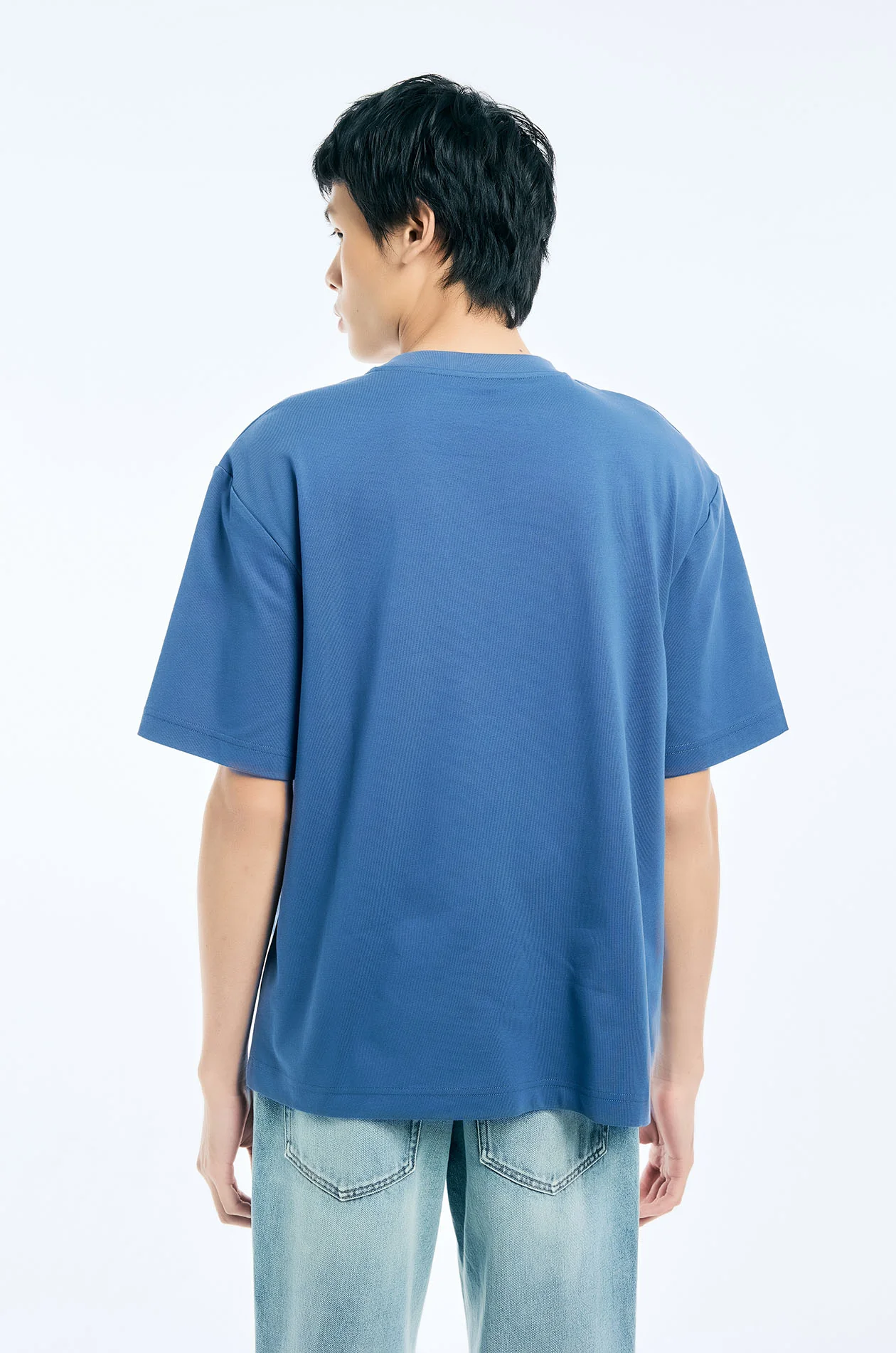 Contrast Logo Oversized T-Shirt - Image 9