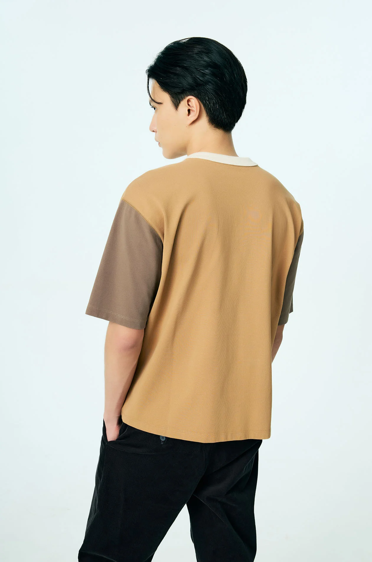 Color-Block Oversized T-Shirt - Image 3