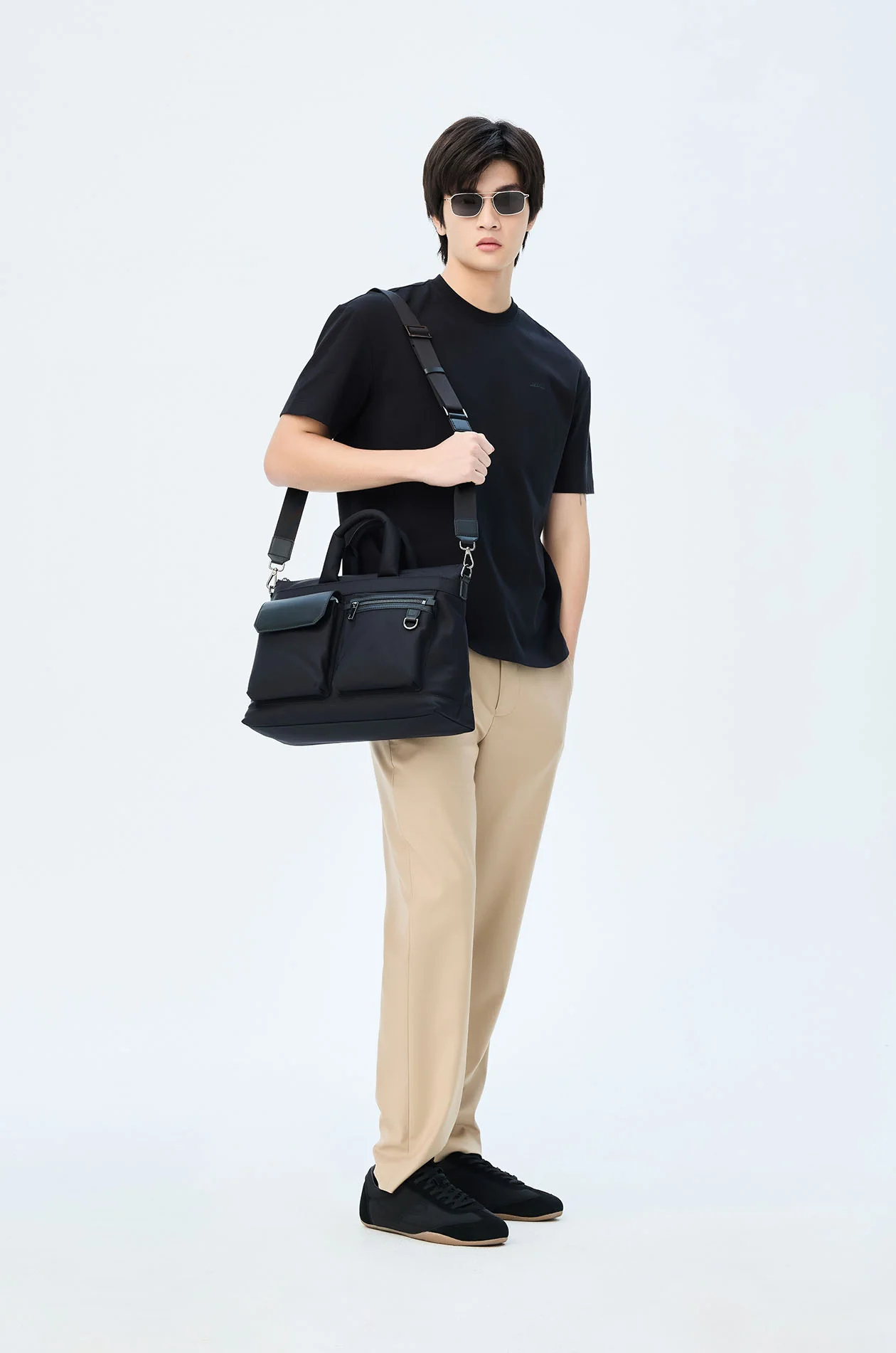 Relaxed Logo T-Shirt - Image 11
