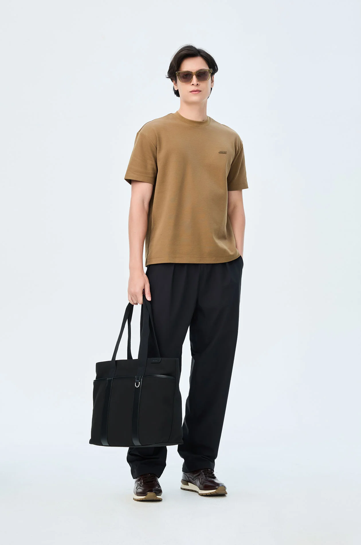 Relaxed Logo T-Shirt - Image 12