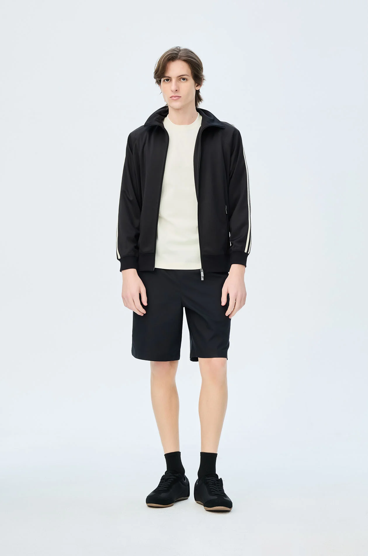 Relaxed Pique T-Shirt - Image 11