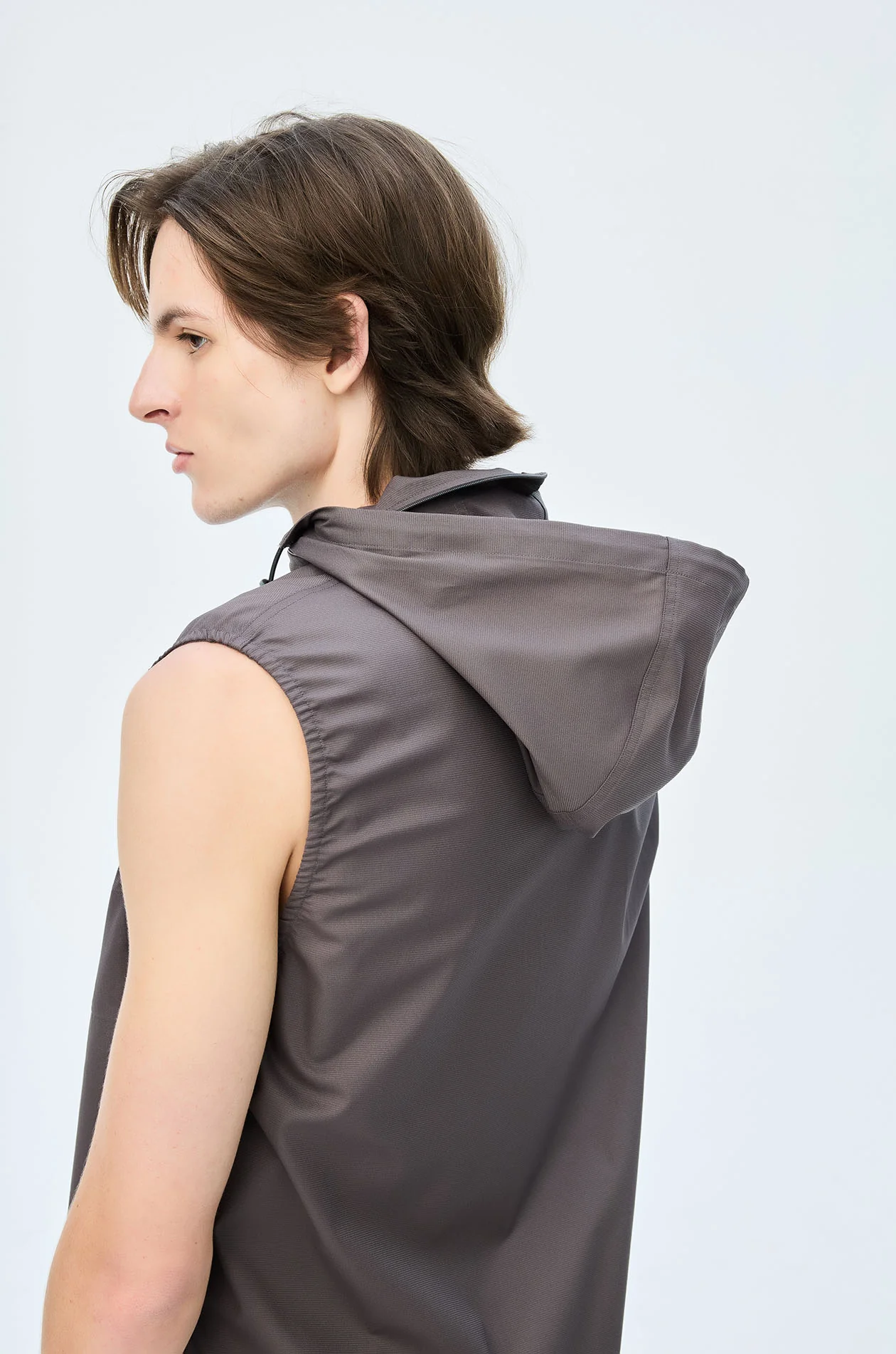 Hidden Hooded Sports Vest - Image 6