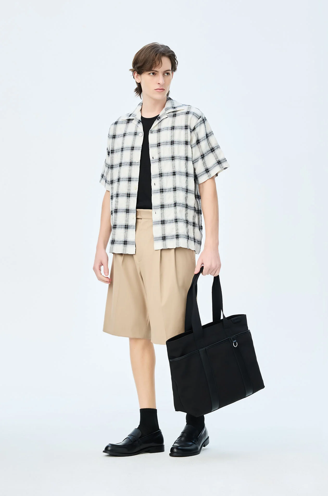 Pleated Tailored Shorts - Image 4