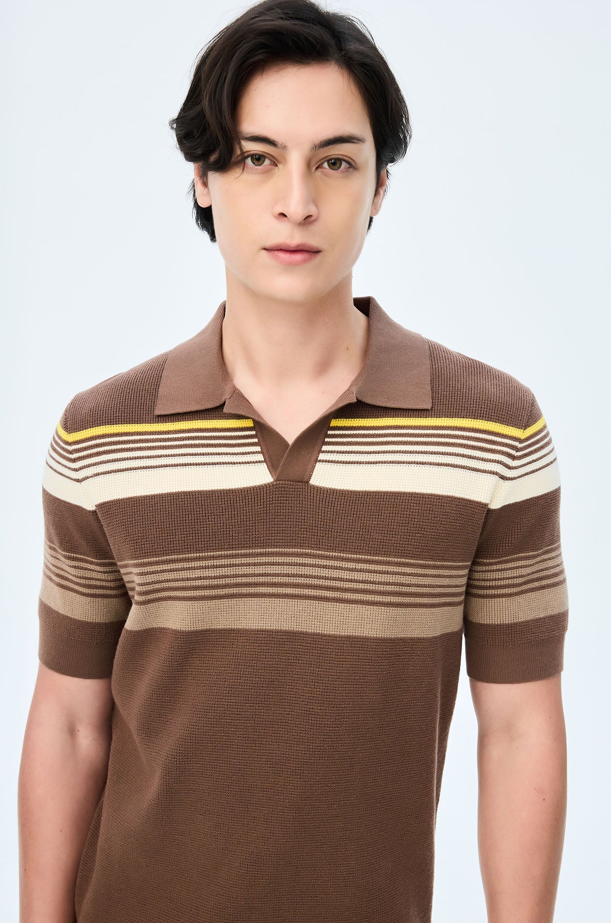 Retro Striped Knit Polo Shirt - Image 3
