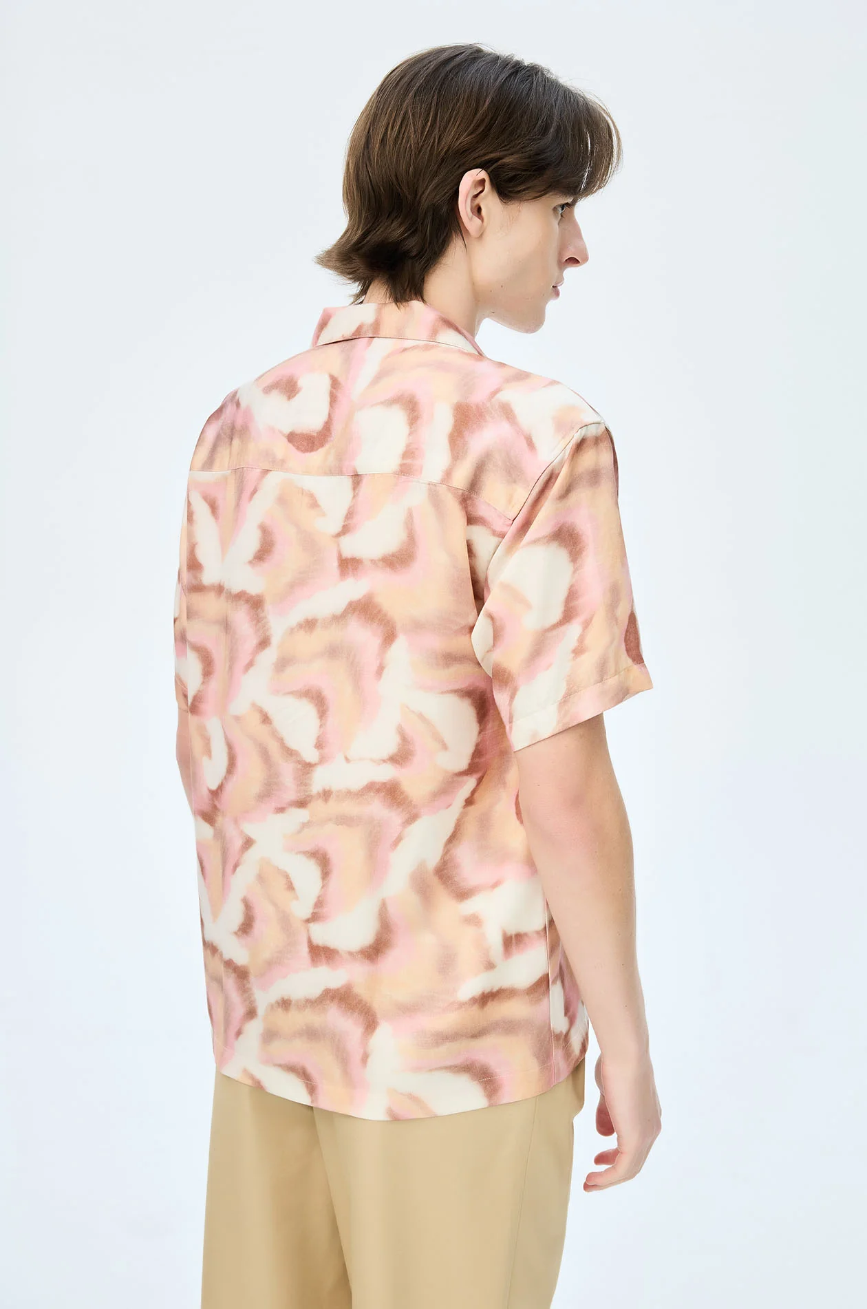 Abstract Brushstroke Motif Shirt - Image 4