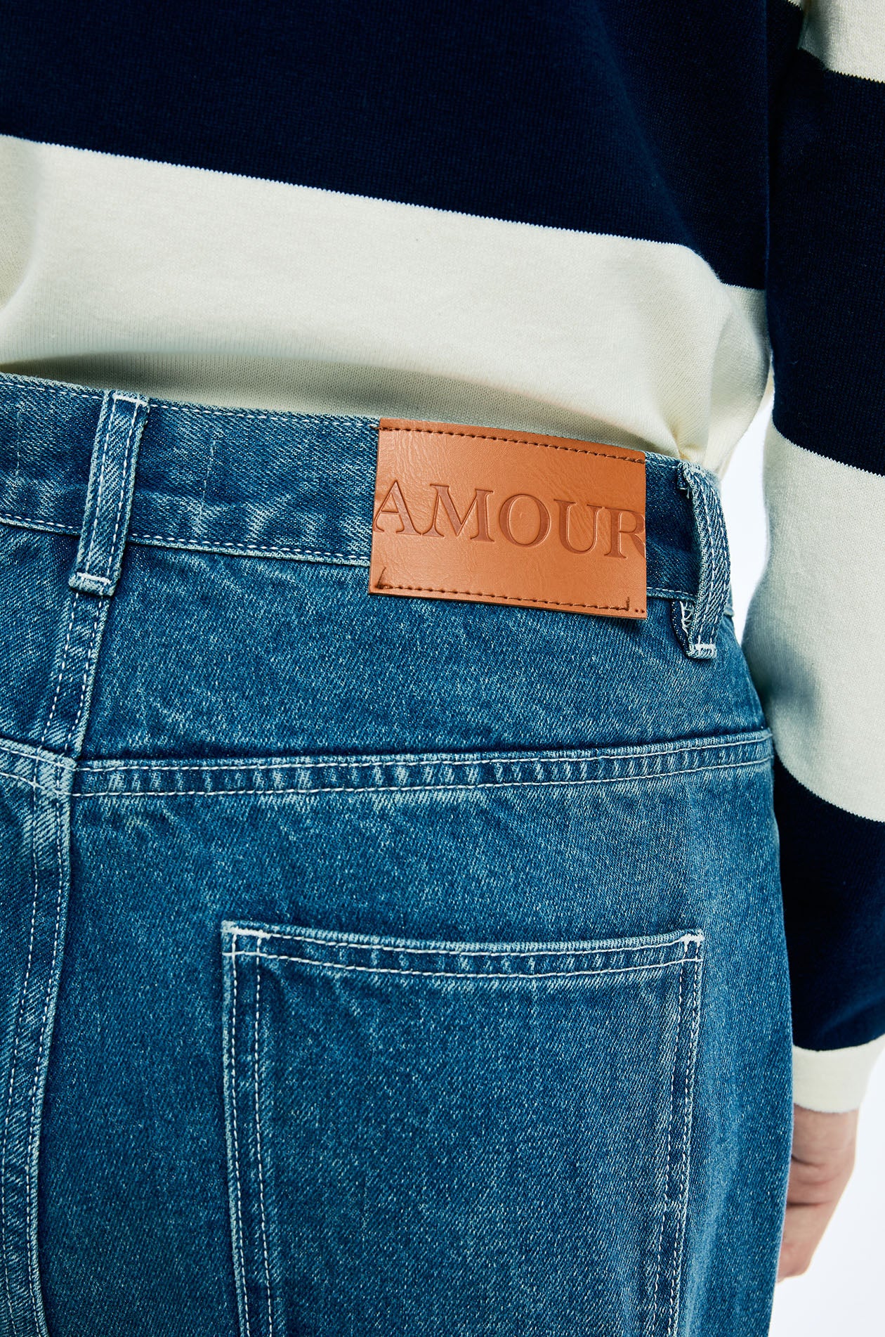 Flare Jeans - Image 4