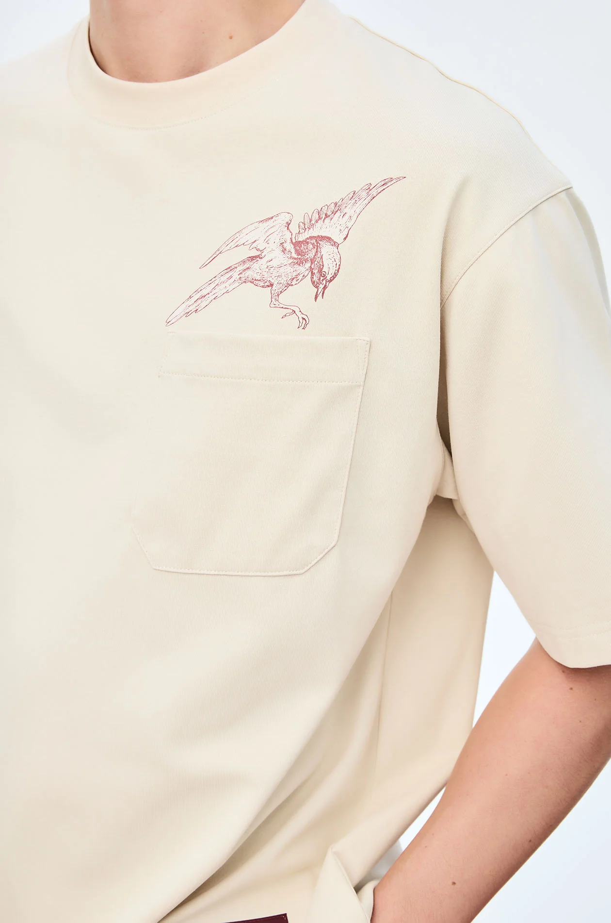 Motif Printed Oversized Pocket T-Shirt - Image 3