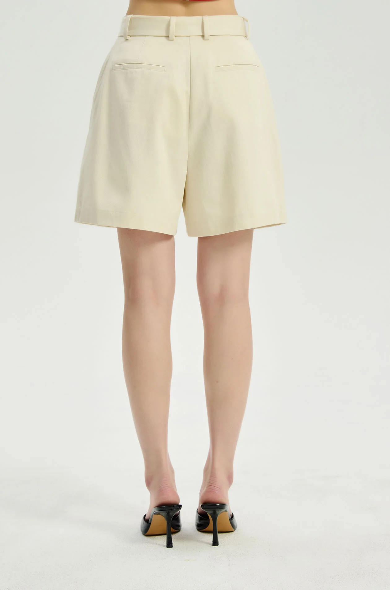 City Shorts with Belt - Image 5