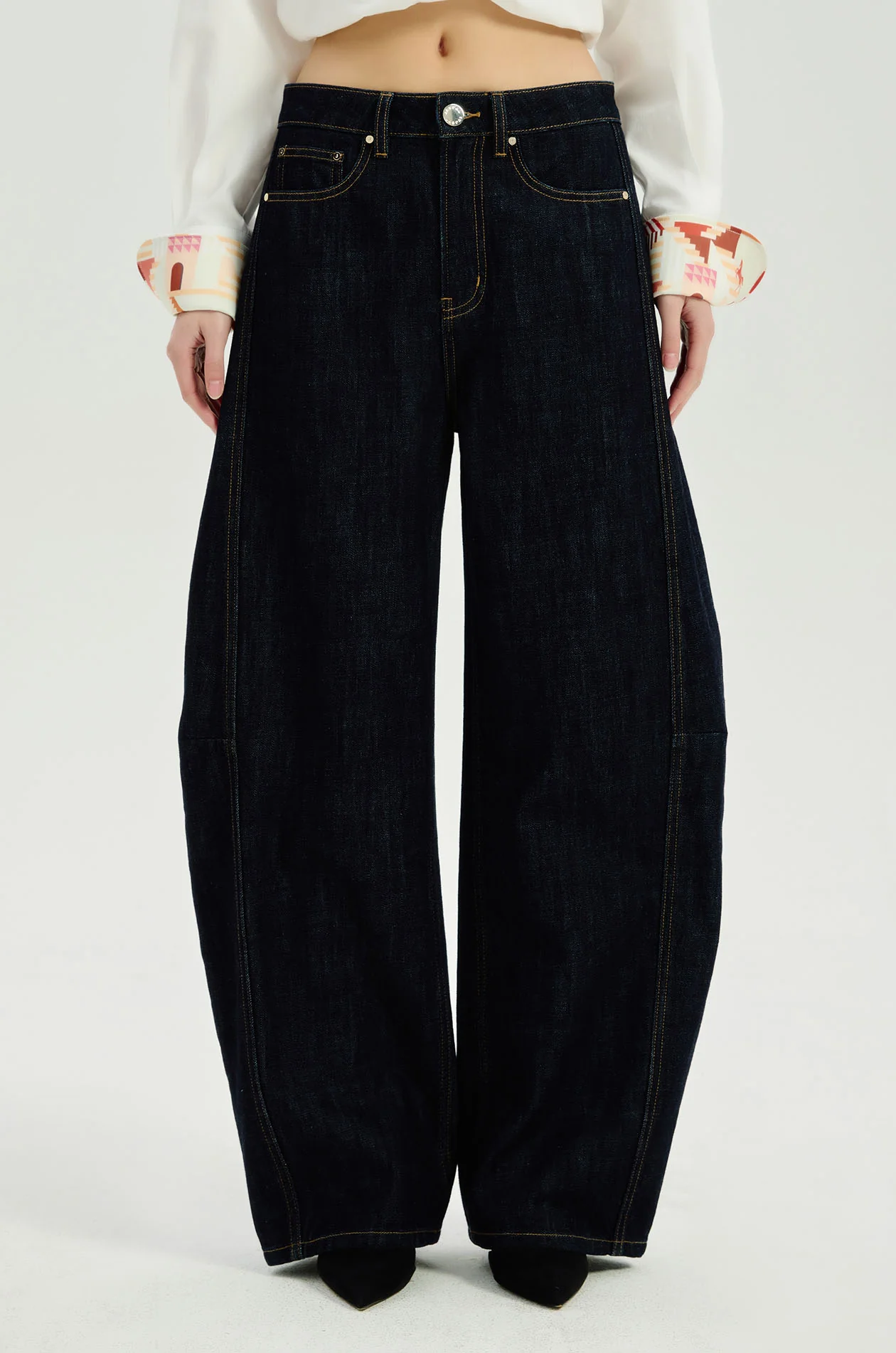 High‑Rise Barrel‑Leg Jeans - Image 2