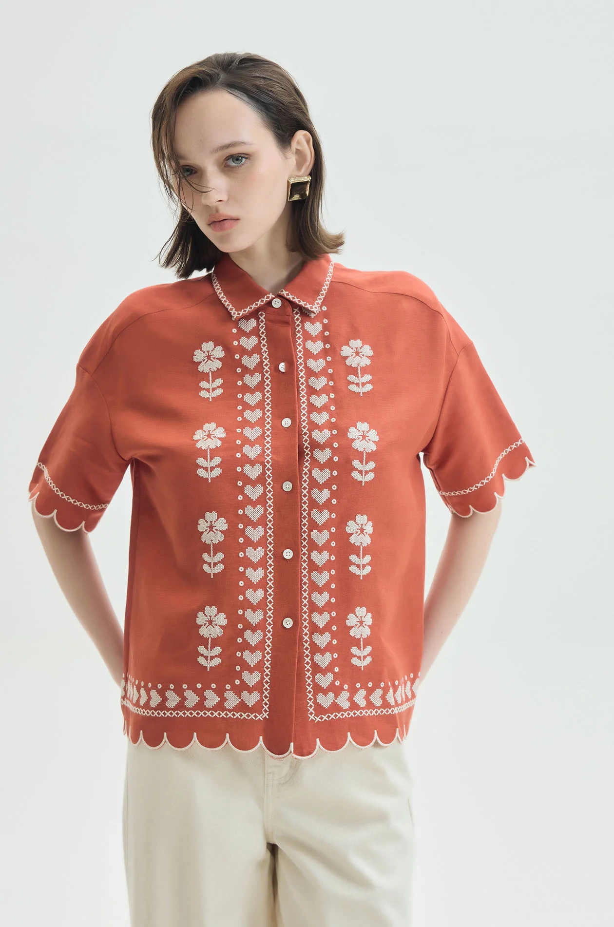 Embroidered Scallop Resort Shirt - Image 2