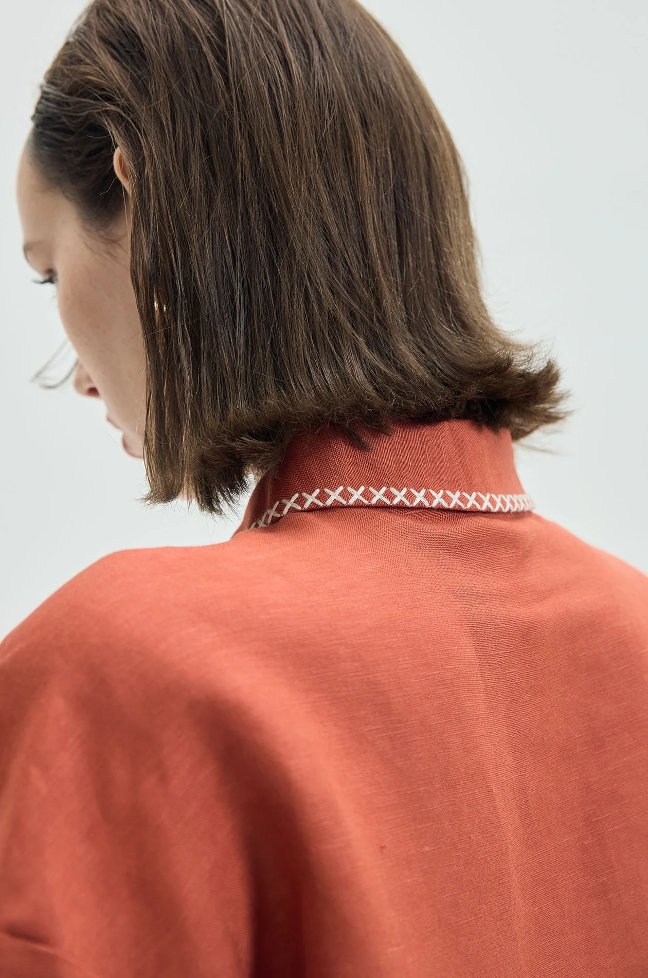 Embroidered Scallop Resort Shirt - Image 5