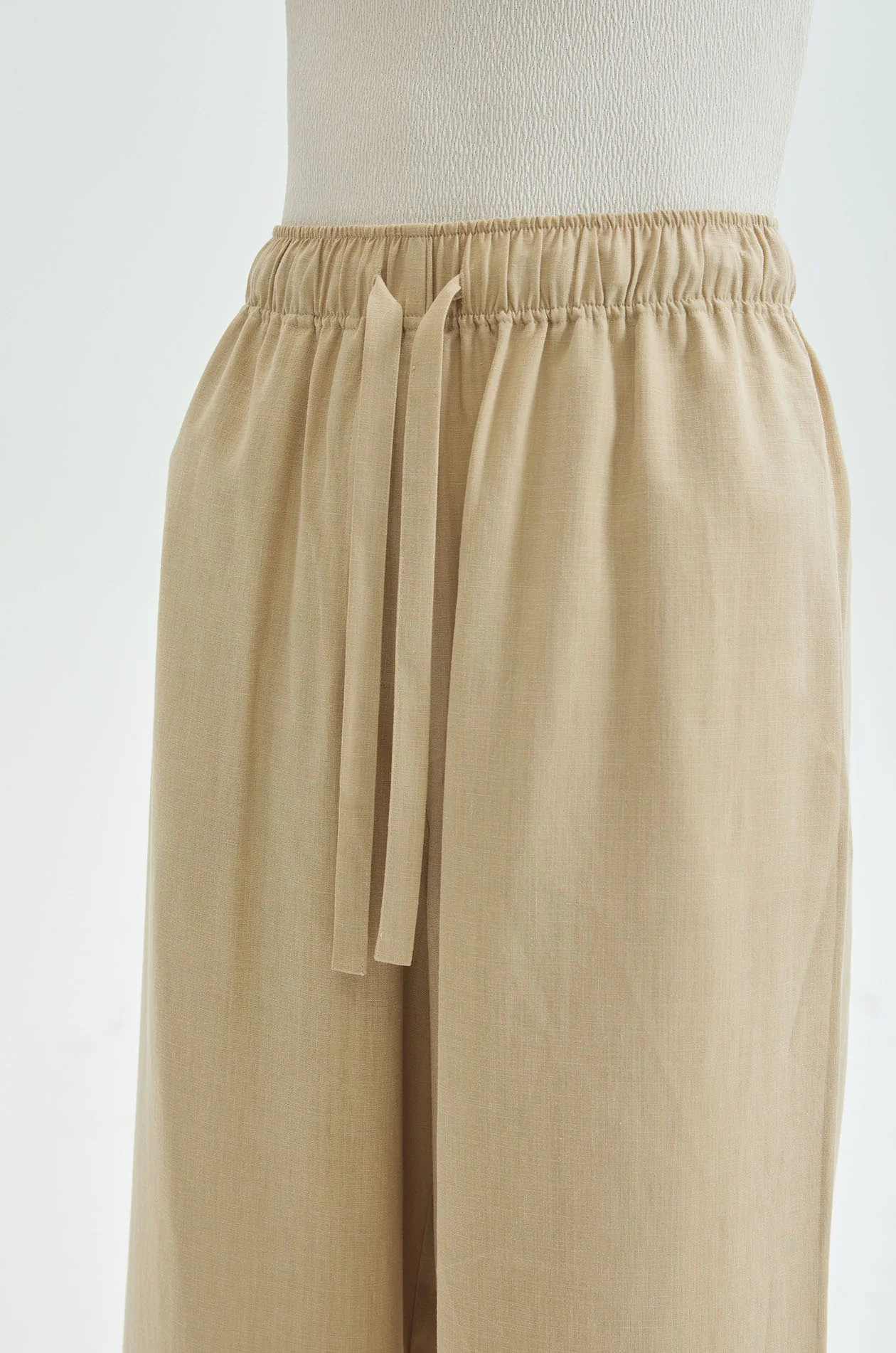 Reticella Lace Leisure Pants - Image 3