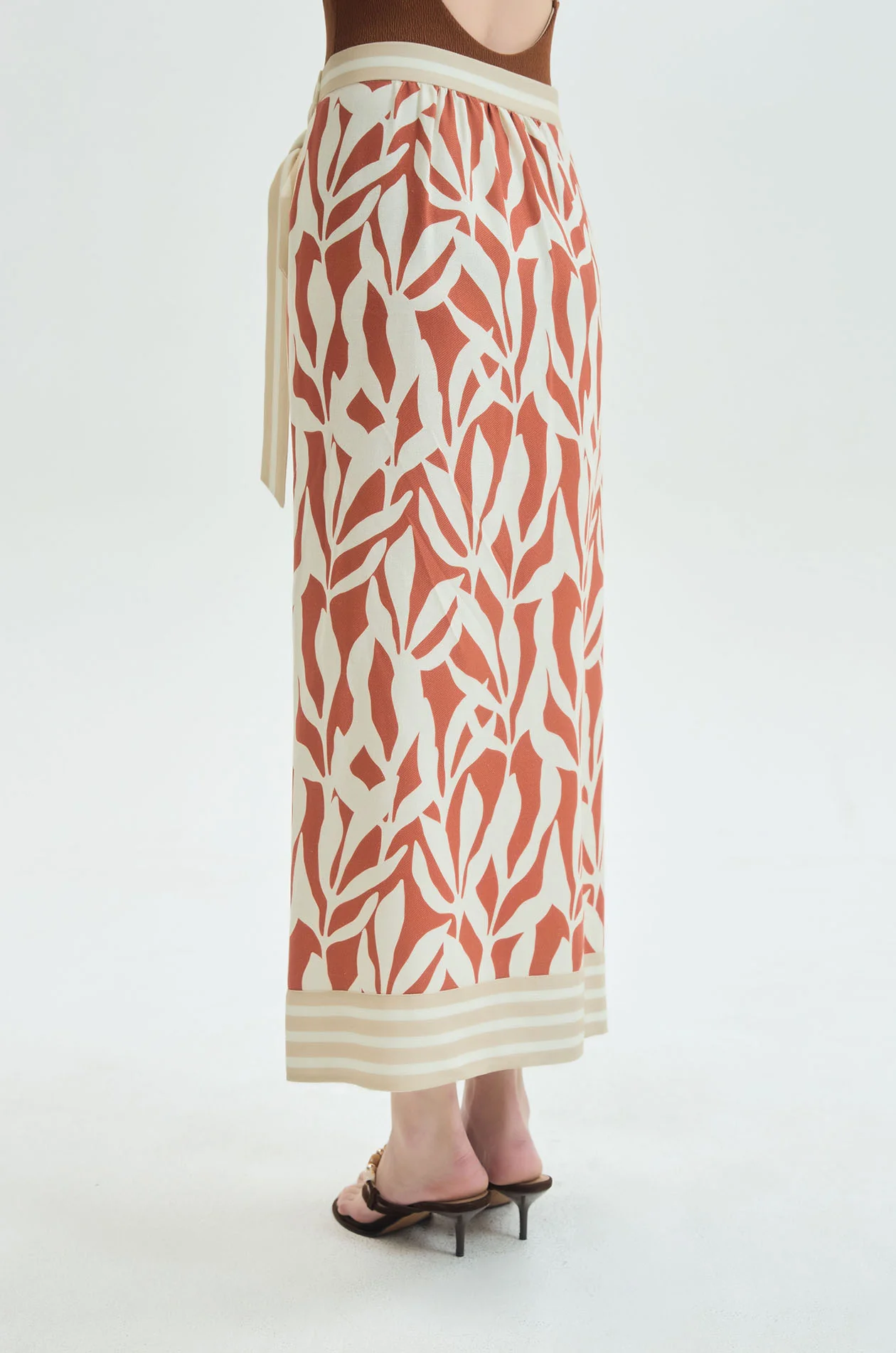 Botanical Silk-Like Pareo - Image 4