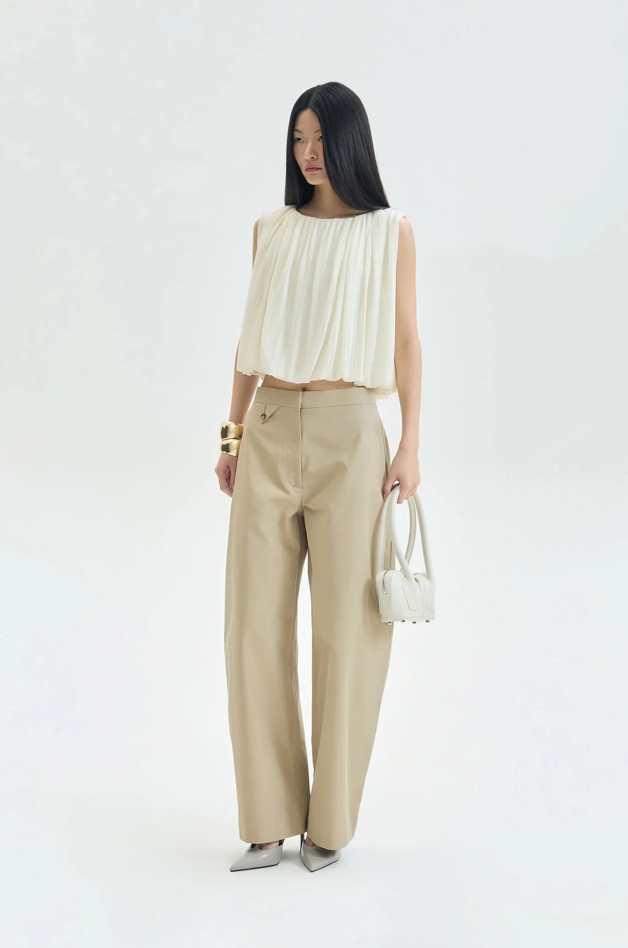 Voluminous Cropped Balloon Blouse