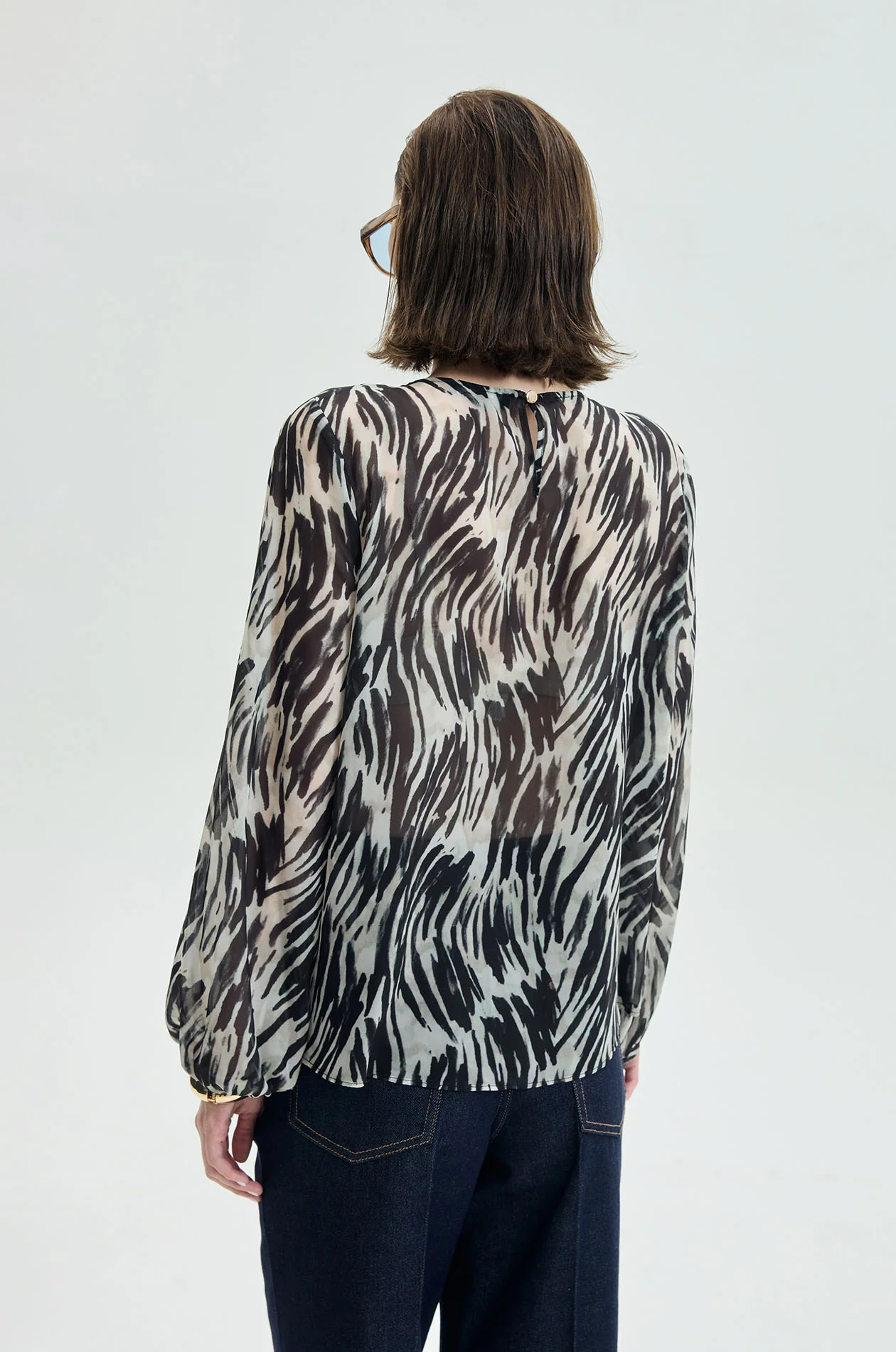 Abstract Print Chiffon Blouse - Image 6
