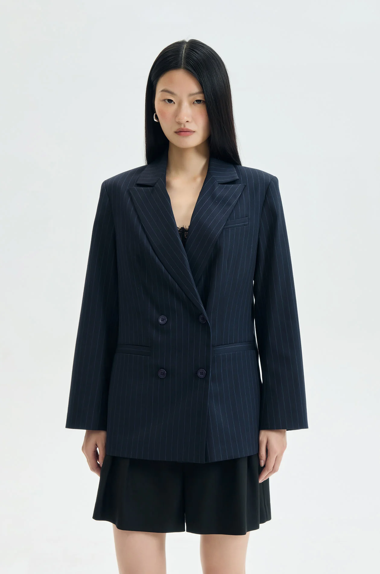Barrel‑Leg Suiting Pants