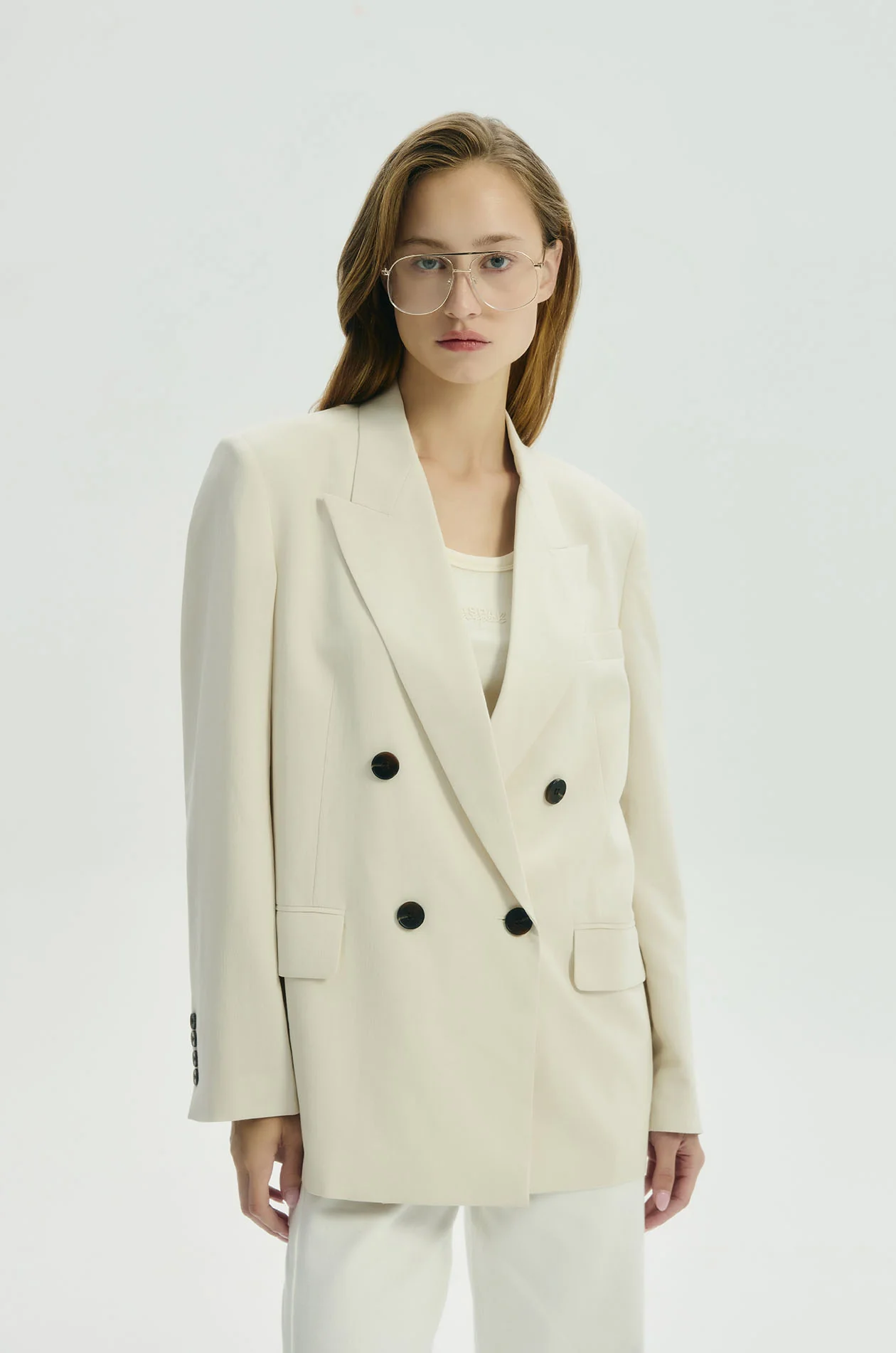Crinkled Double-Breasted Lightweight Blazer - Image 2