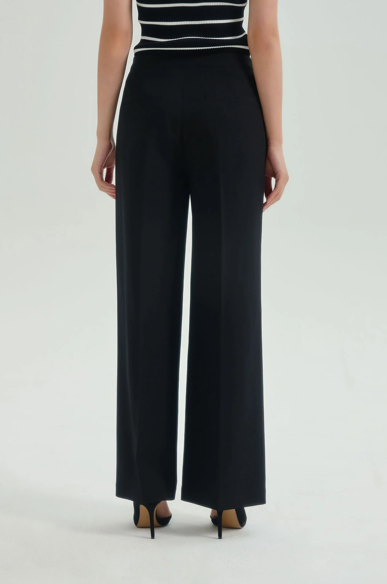 Crinkled Lightweight Sailor Pants - Image 10