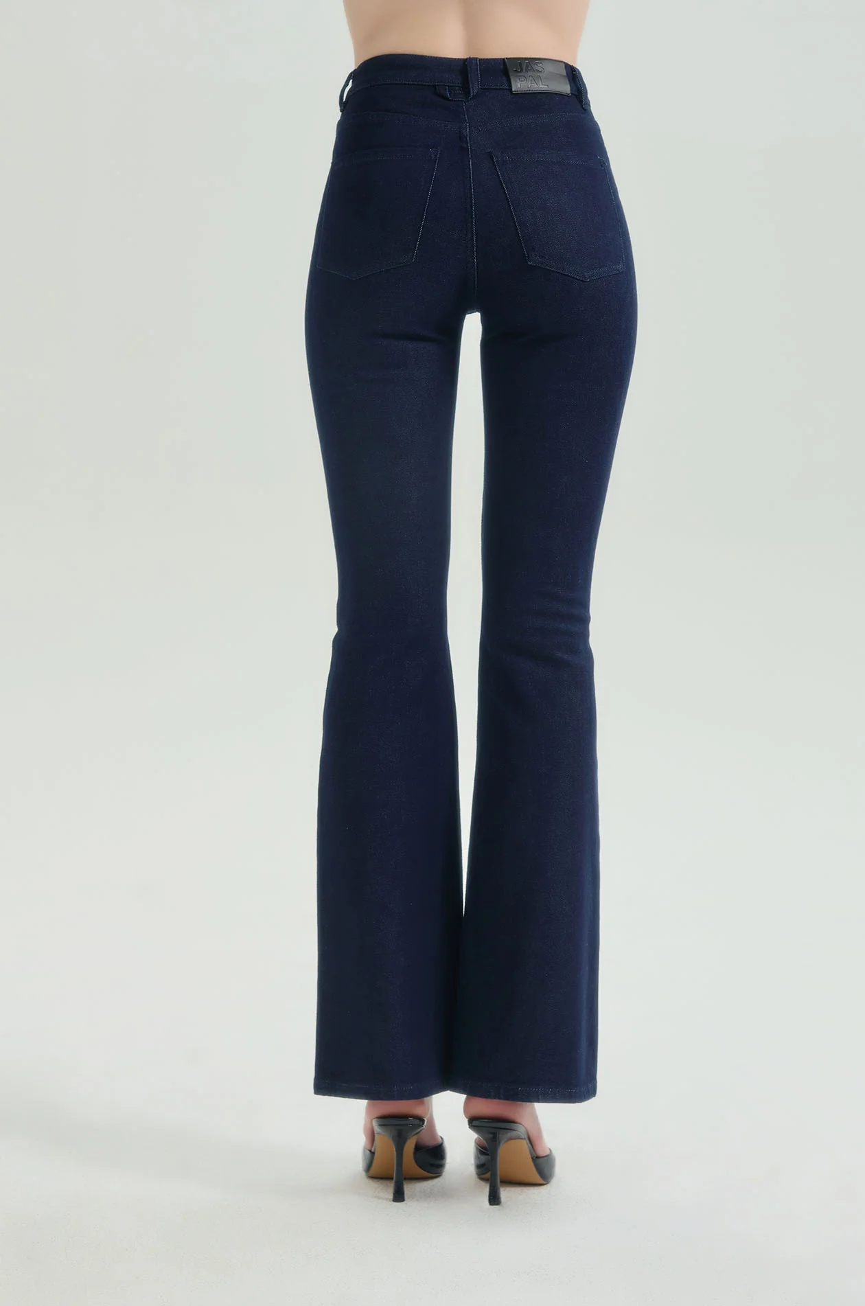 Slim Fit Cropped Flare Jeans - Image 6