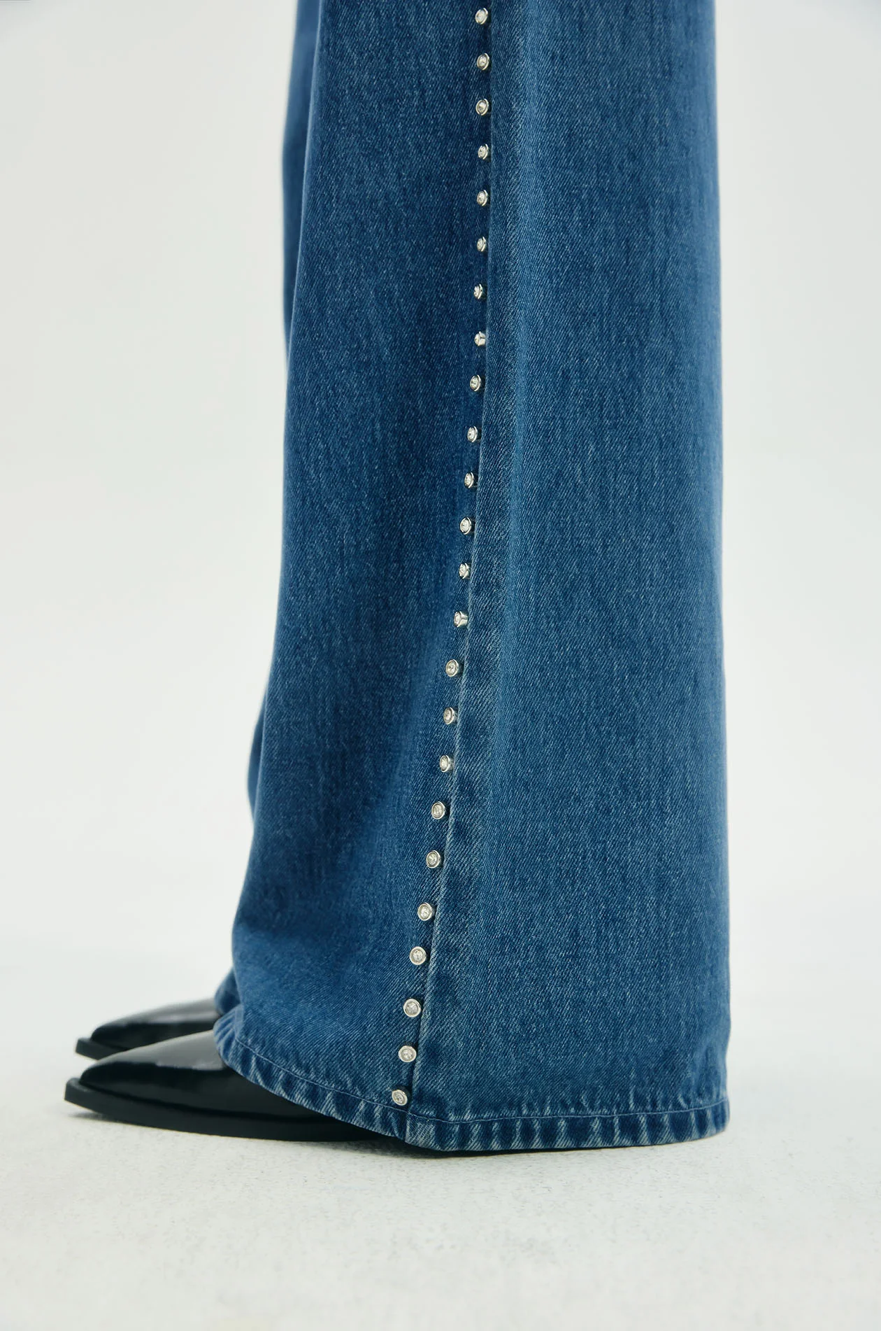 Rhinestone Wide Leg Jeans - Image 4