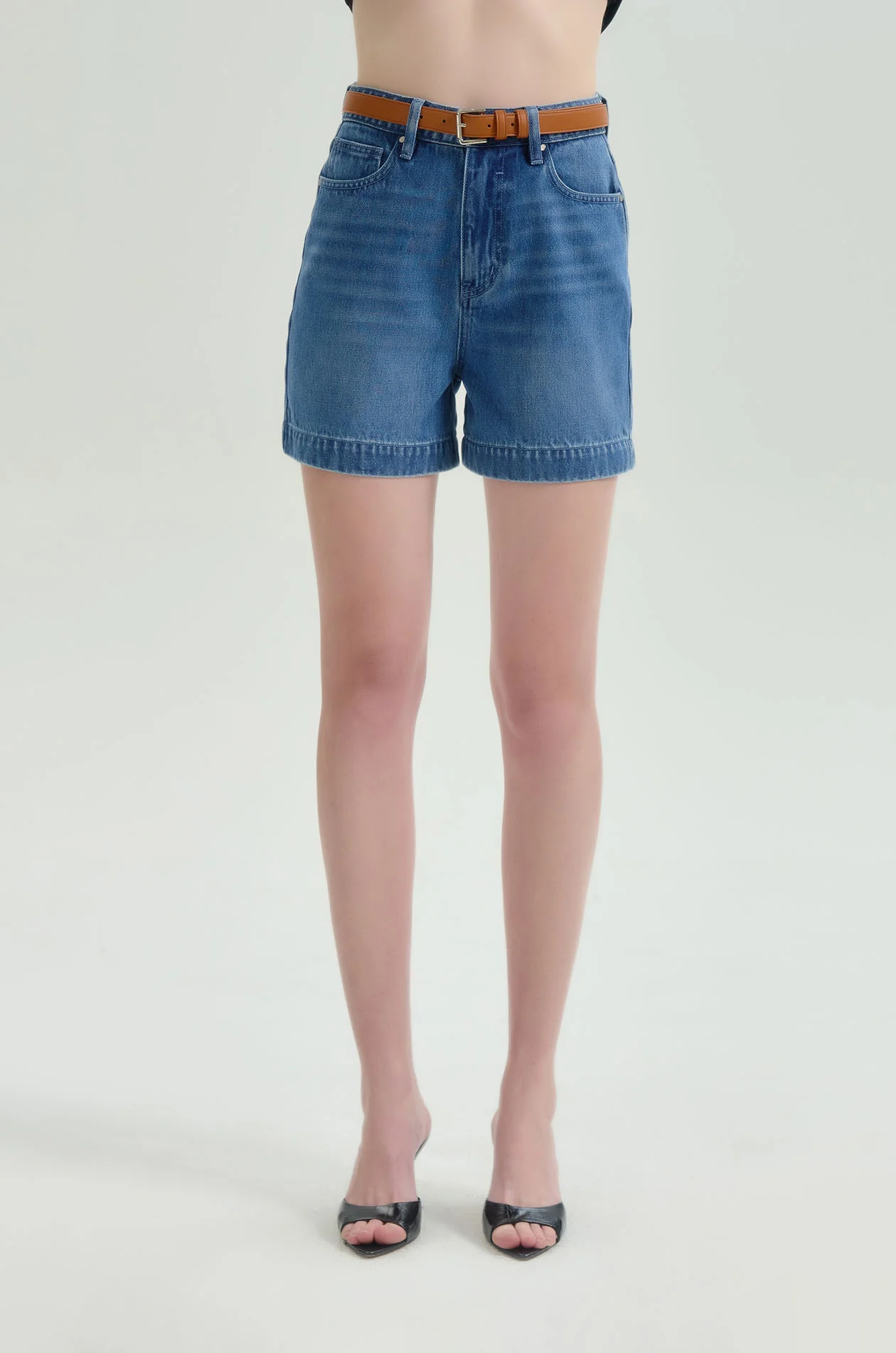 THE FRESH Denim Shorts in Blue - Image 2