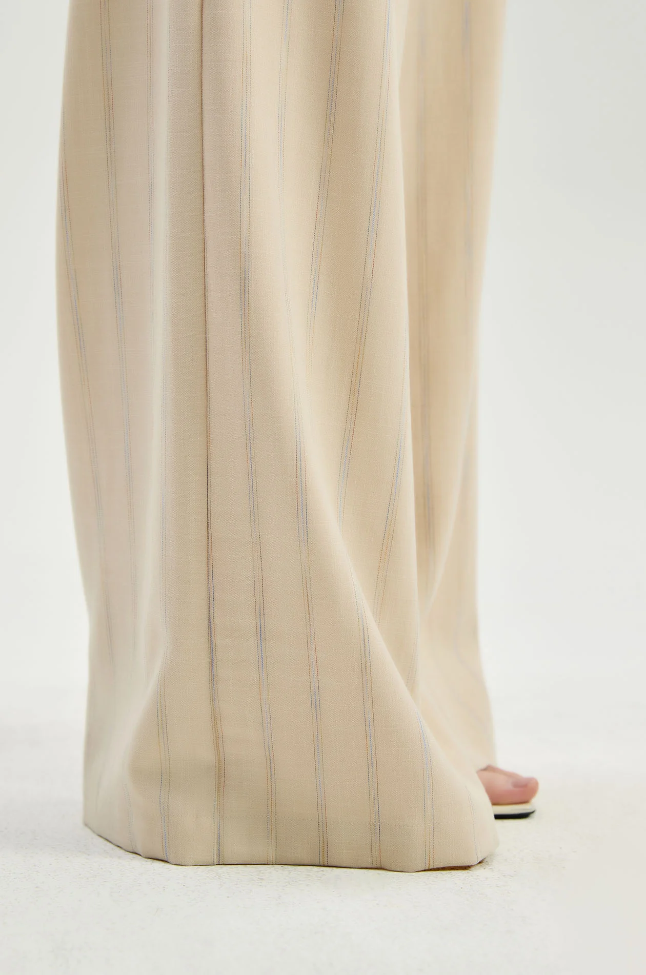 Waistbandless Striped Pants - Image 5