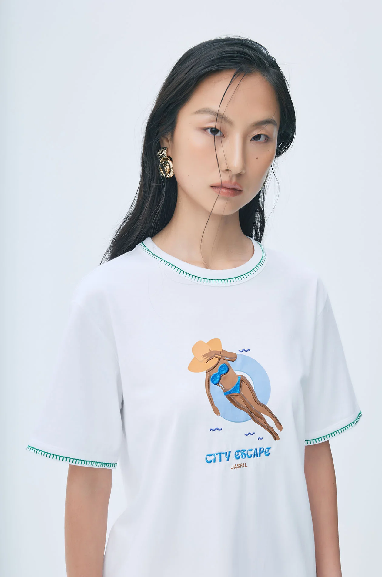 Poolside City Escape T-Shirt - Image 3