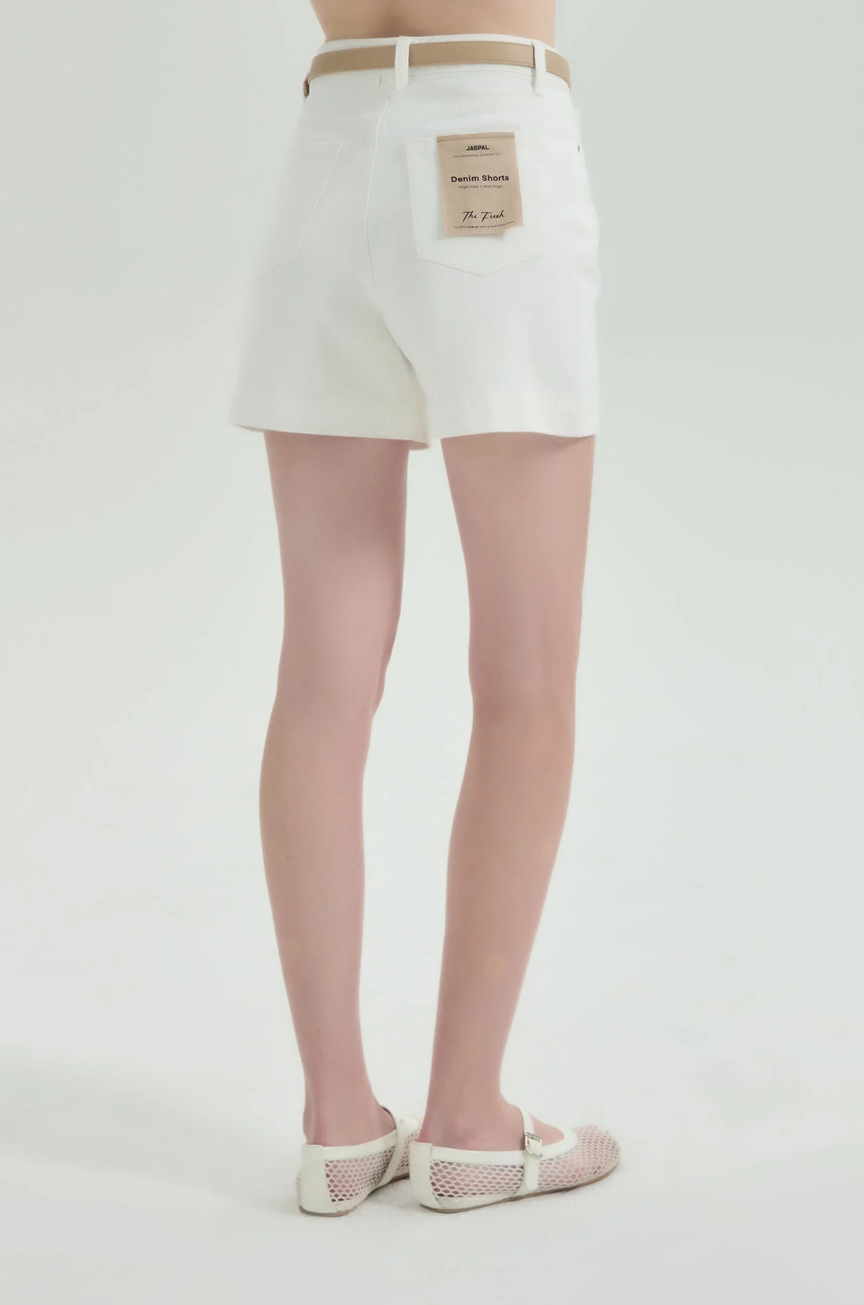 THE FRESH Denim Shorts in White with Belt - Image 5