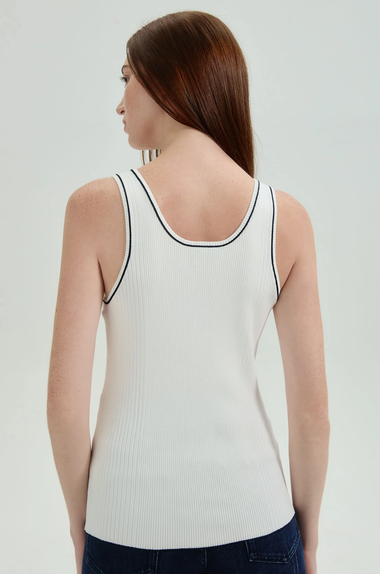 Fitted Tank Top - Image 9